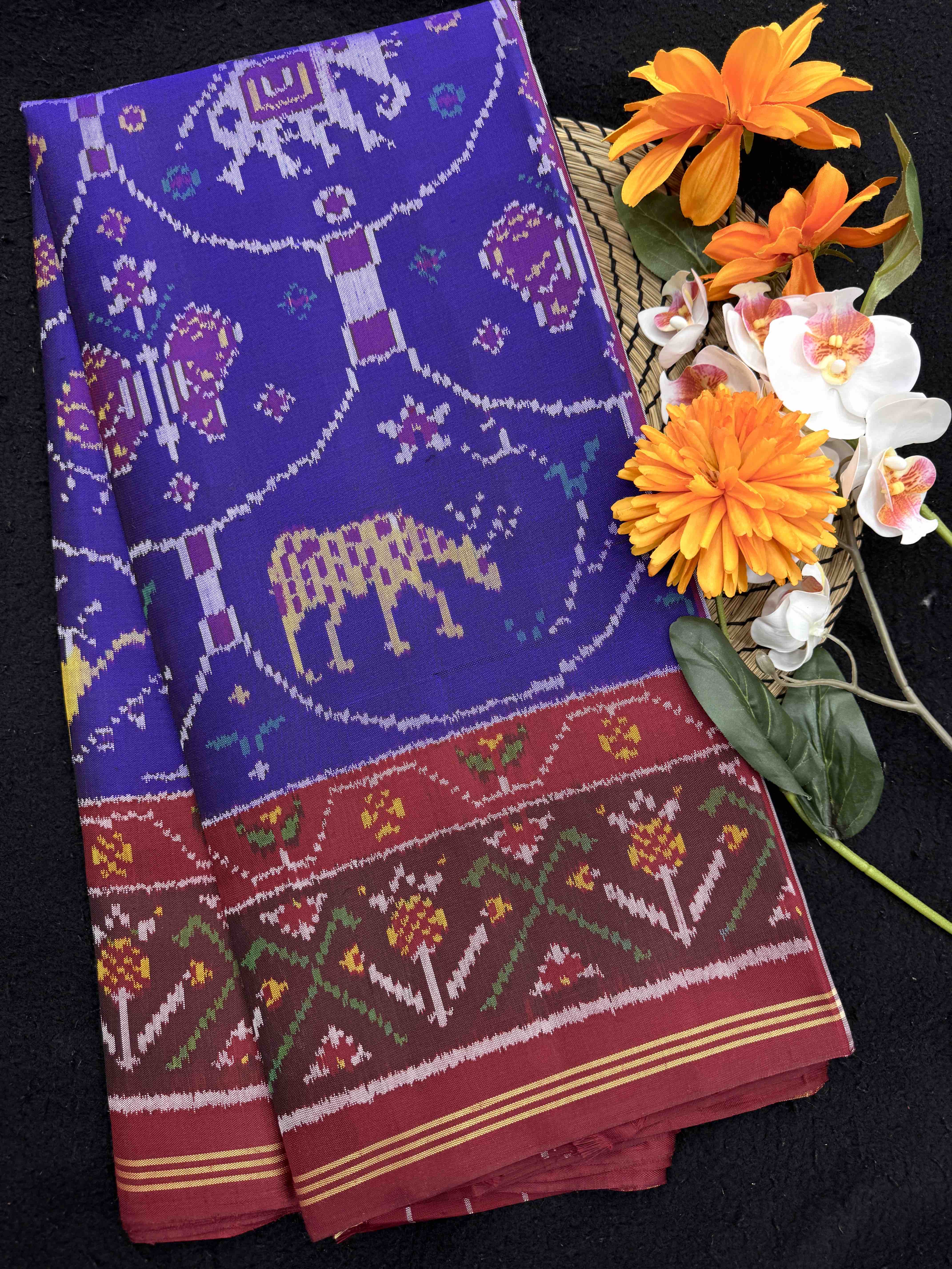 Red & Purplish Blue Narikunj Fancy Single Ikat Patan Patola Saree