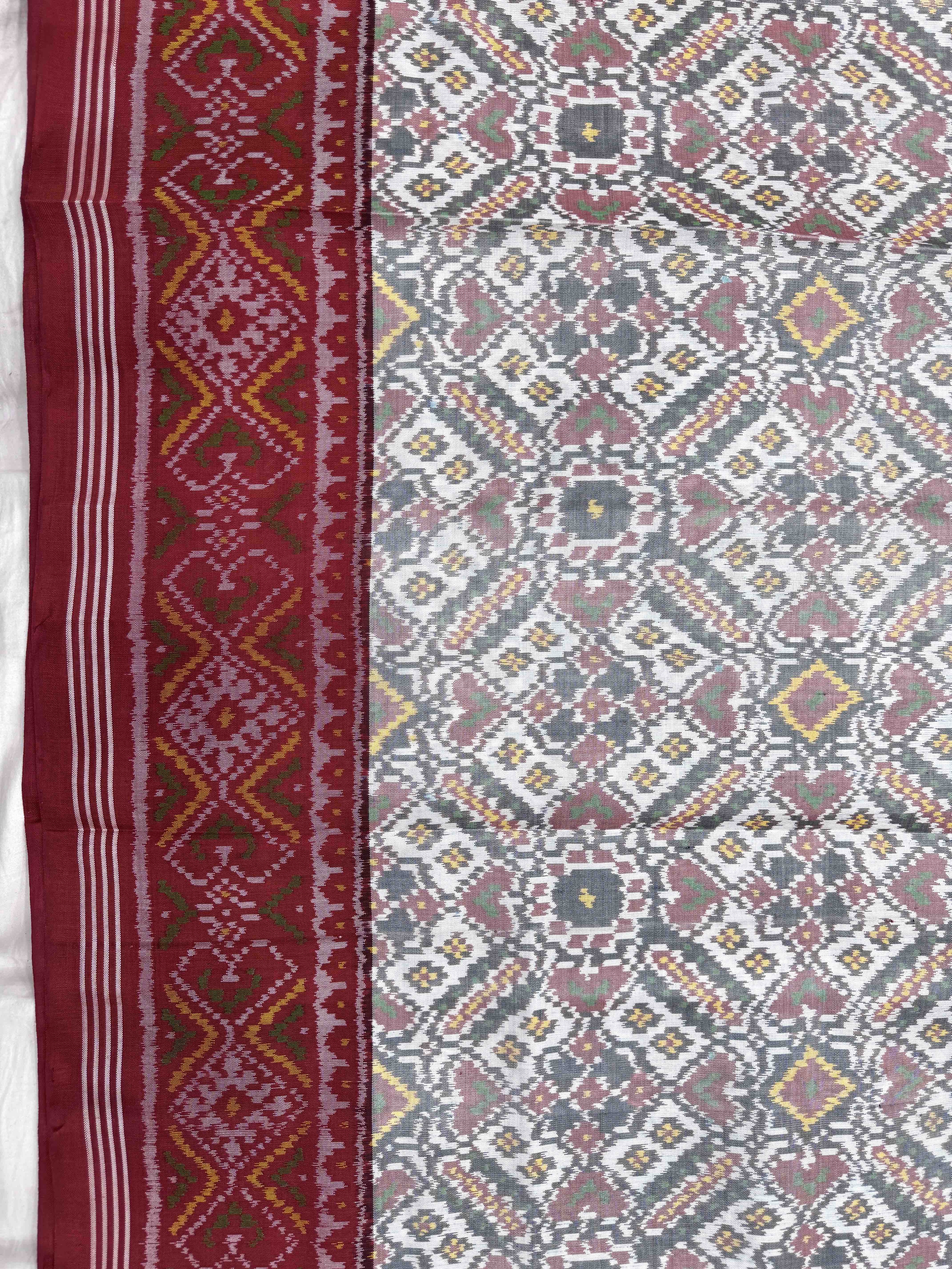 Red & White Manekchowk Single Ikat Patan Patola Saree