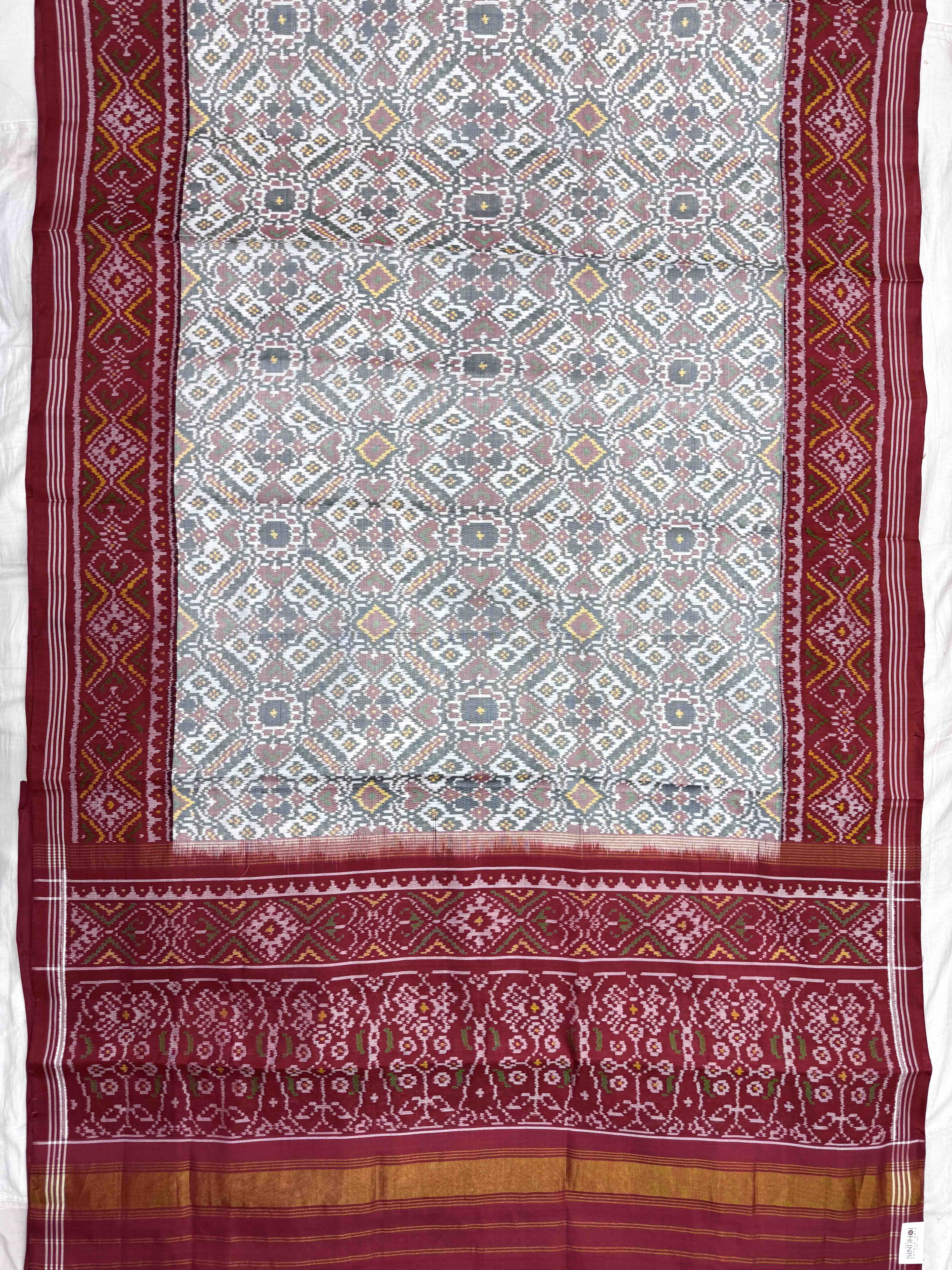 Red & White Manekchowk Single Ikat Patan Patola Saree