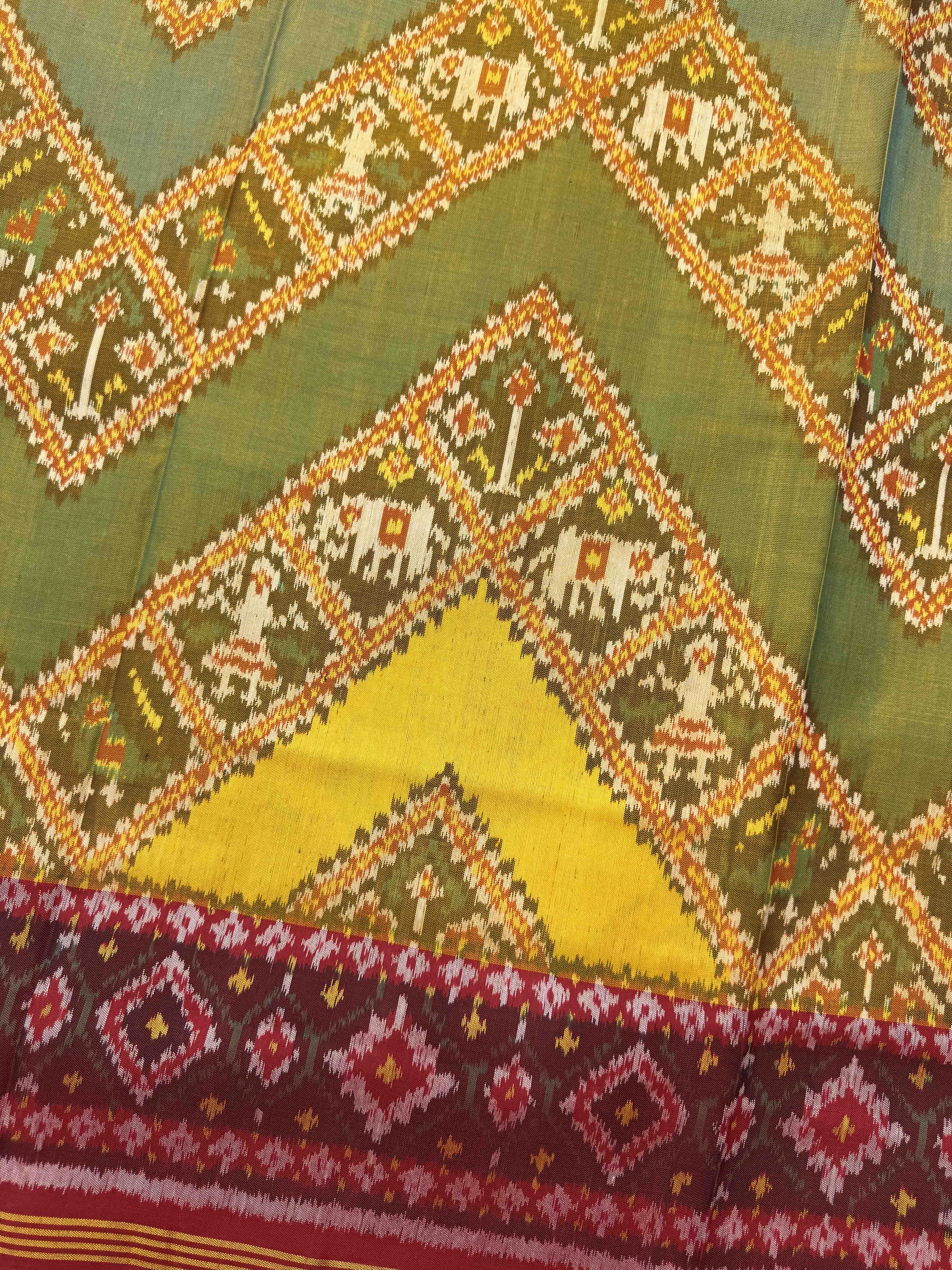 Red & Yellow Zig Zag Narikunj Leheriya Single Ikat Patan Patola Saree