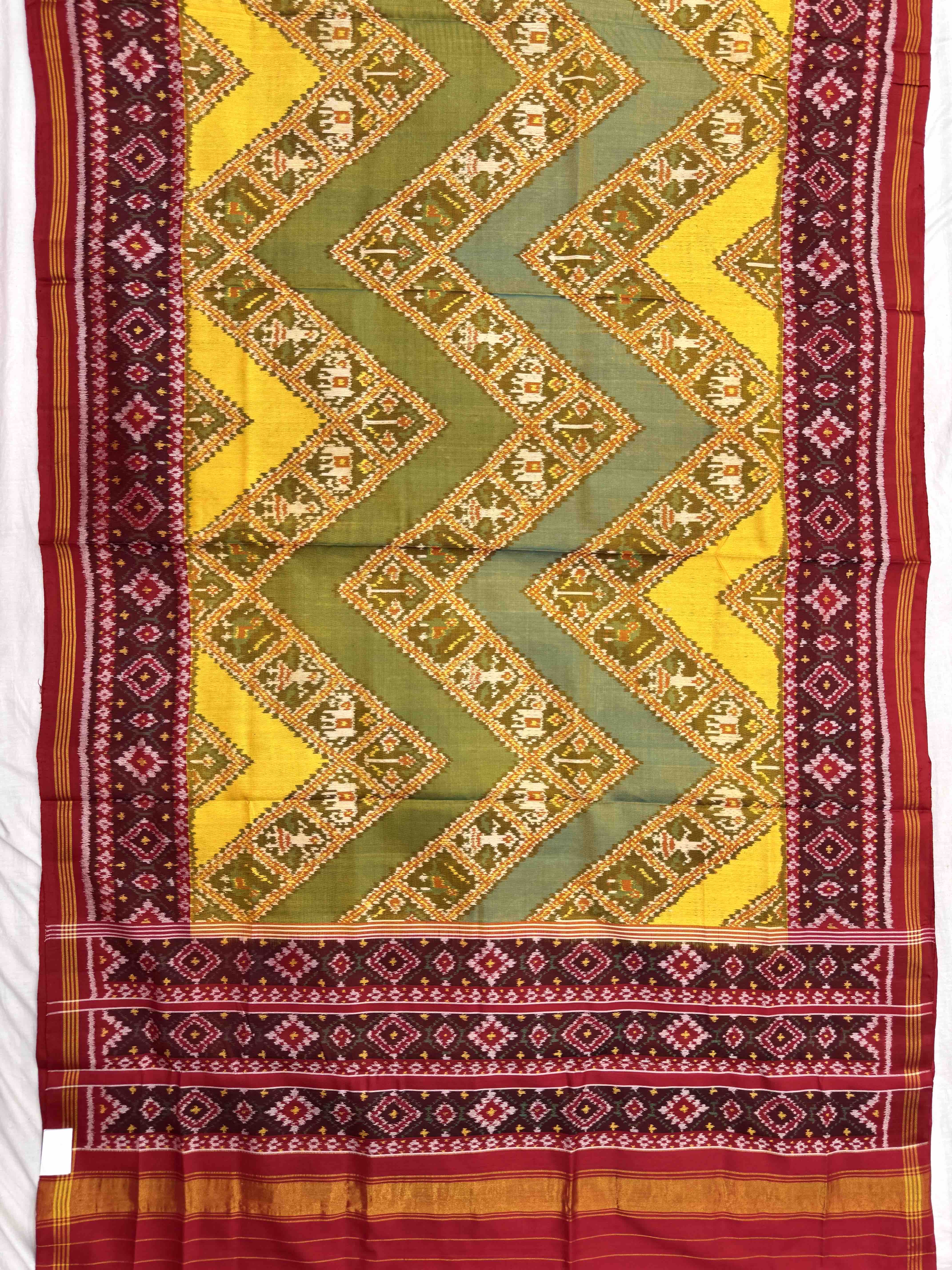 Red & Yellow Zig Zag Narikunj Leheriya Single Ikat Patan Patola Saree