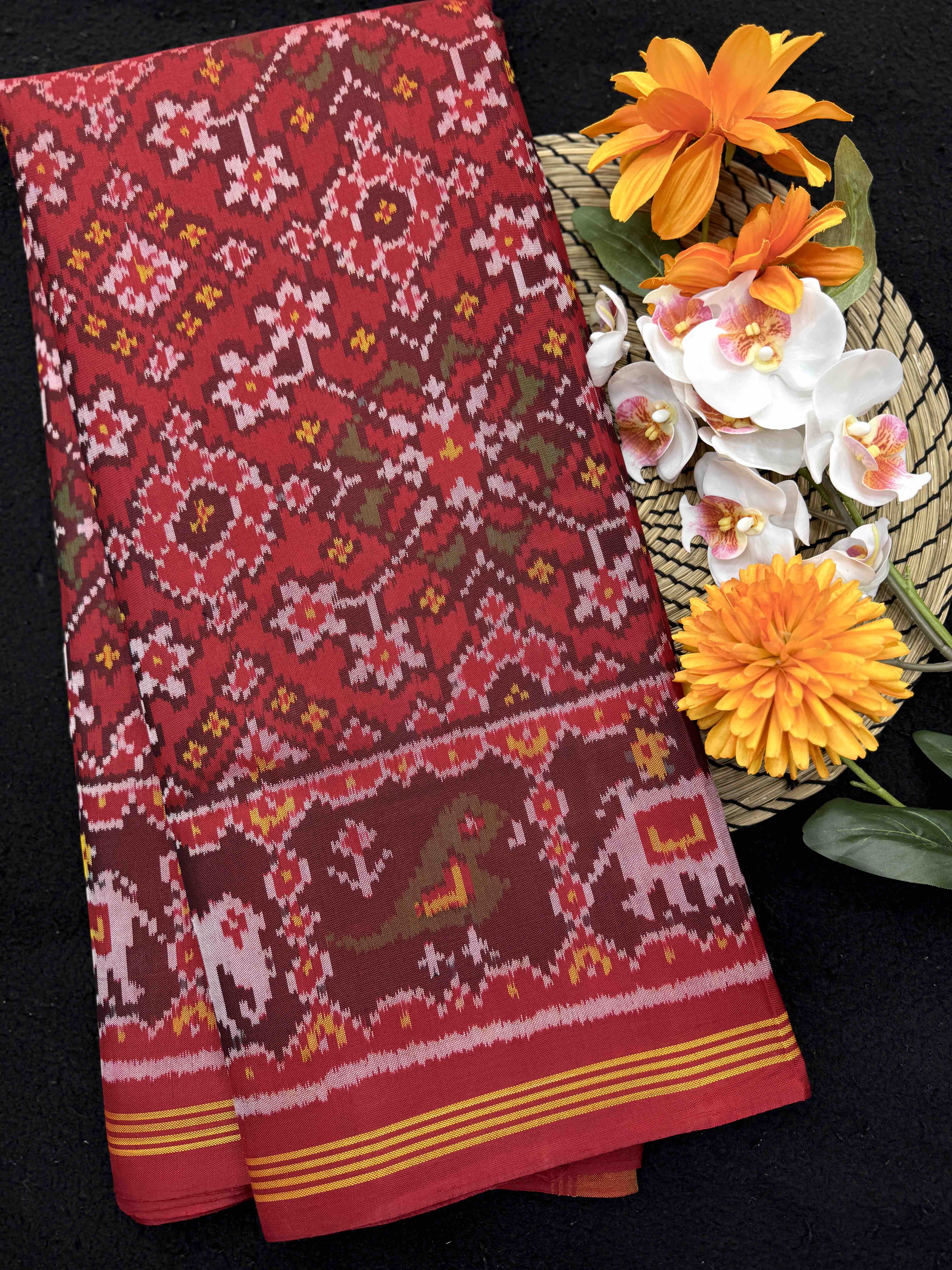 Red Navratan Single Ikat Patan Patola Saree