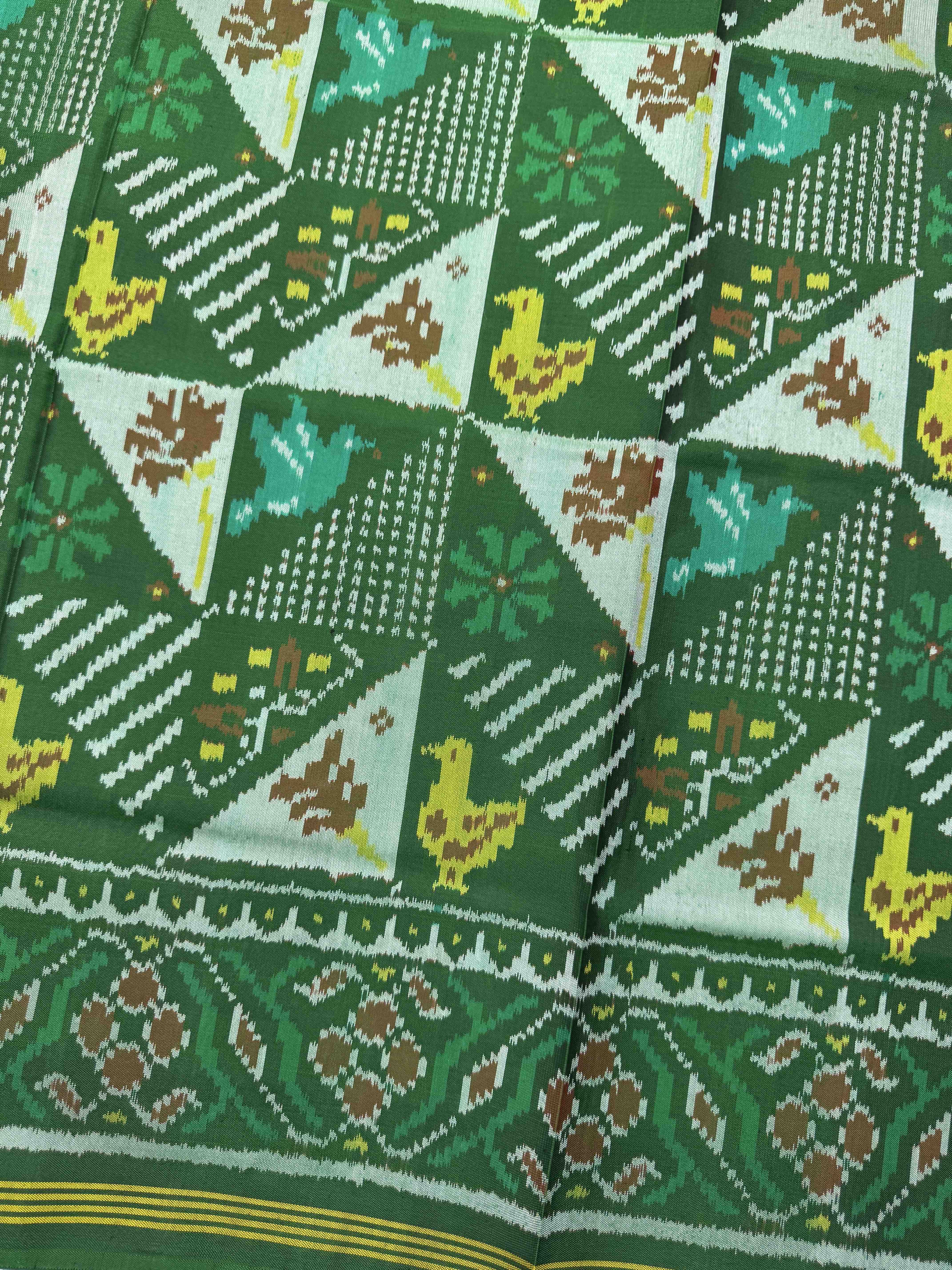 Green Small Narikunj Fancy Single Ikat Patan Patola Saree