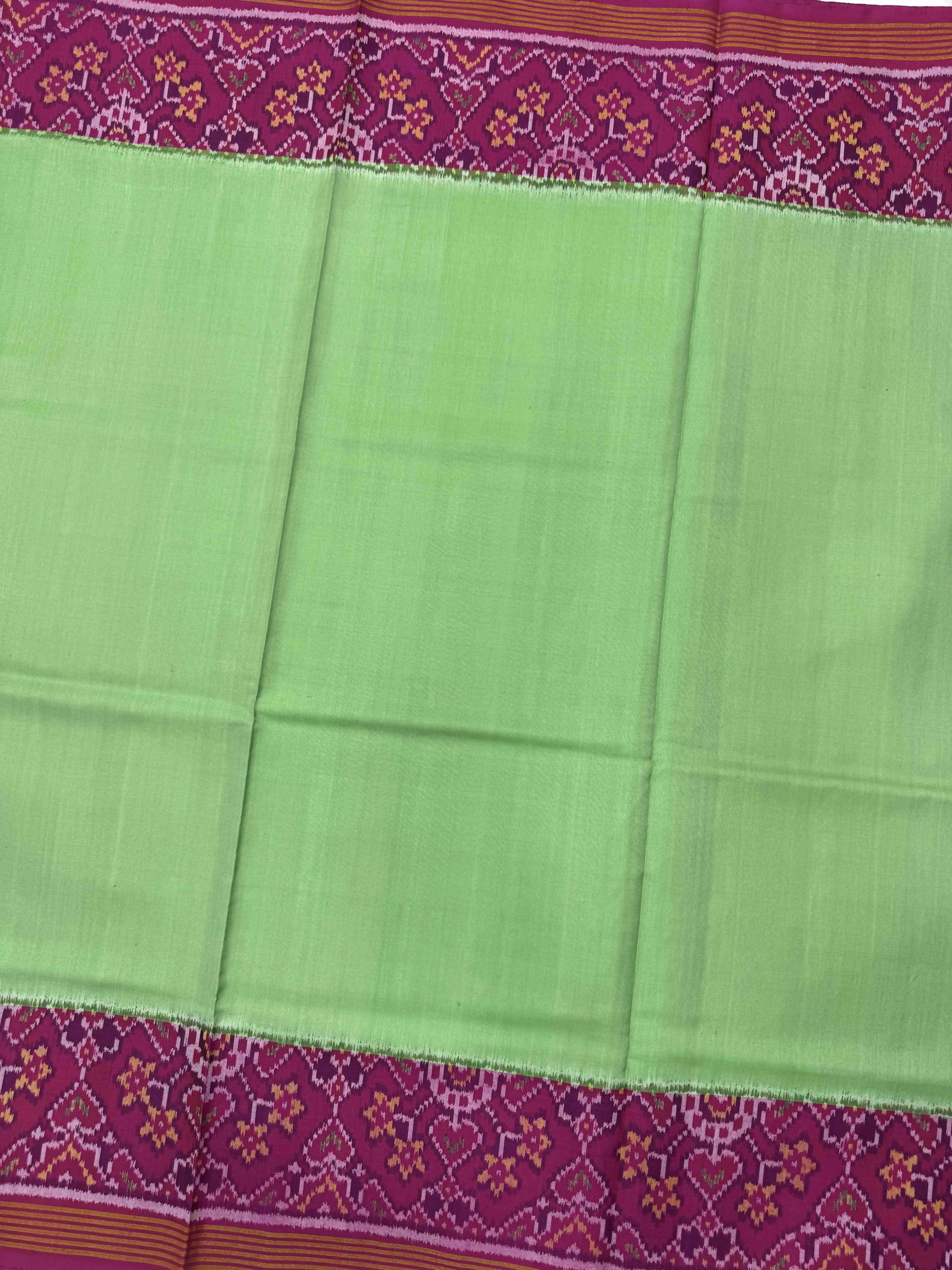Pink & Light Green Plain Single Ikat Patan Patola Saree