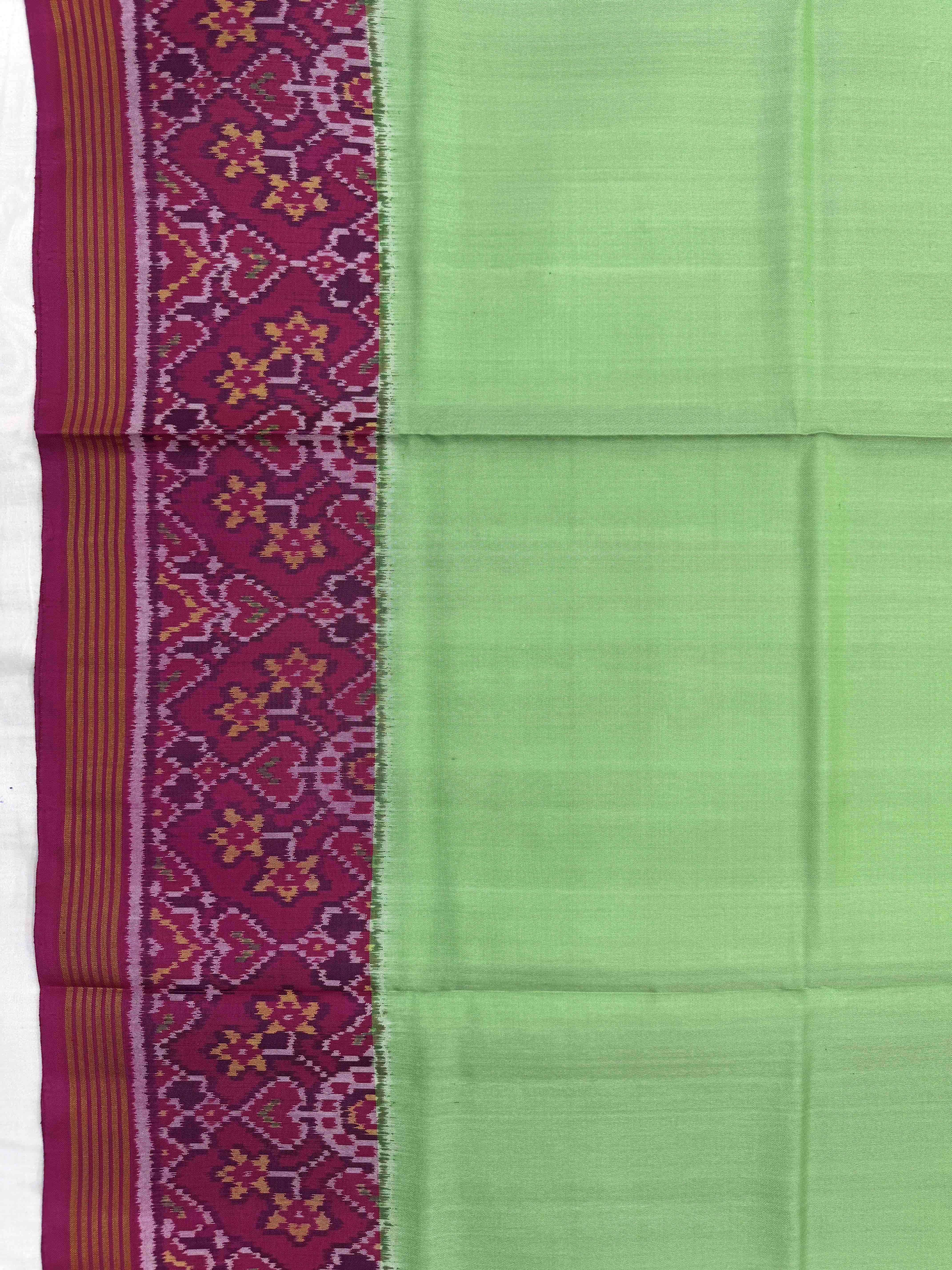 Pink & Light Green Plain Single Ikat Patan Patola Saree