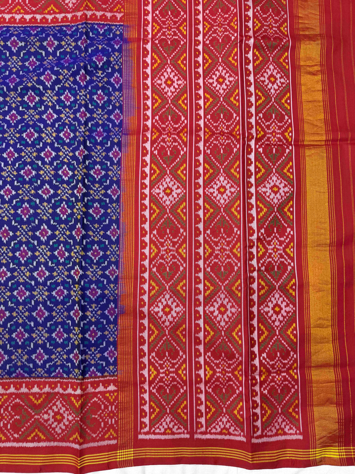 Red & Blue Buttonful Single Ikat Patan Patola Saree