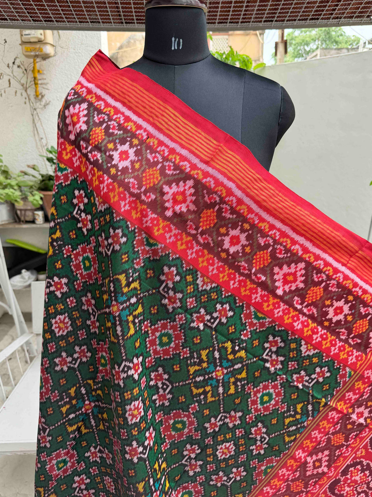 Red & Green Navratan Semi Double Ikat Patola Dupatta