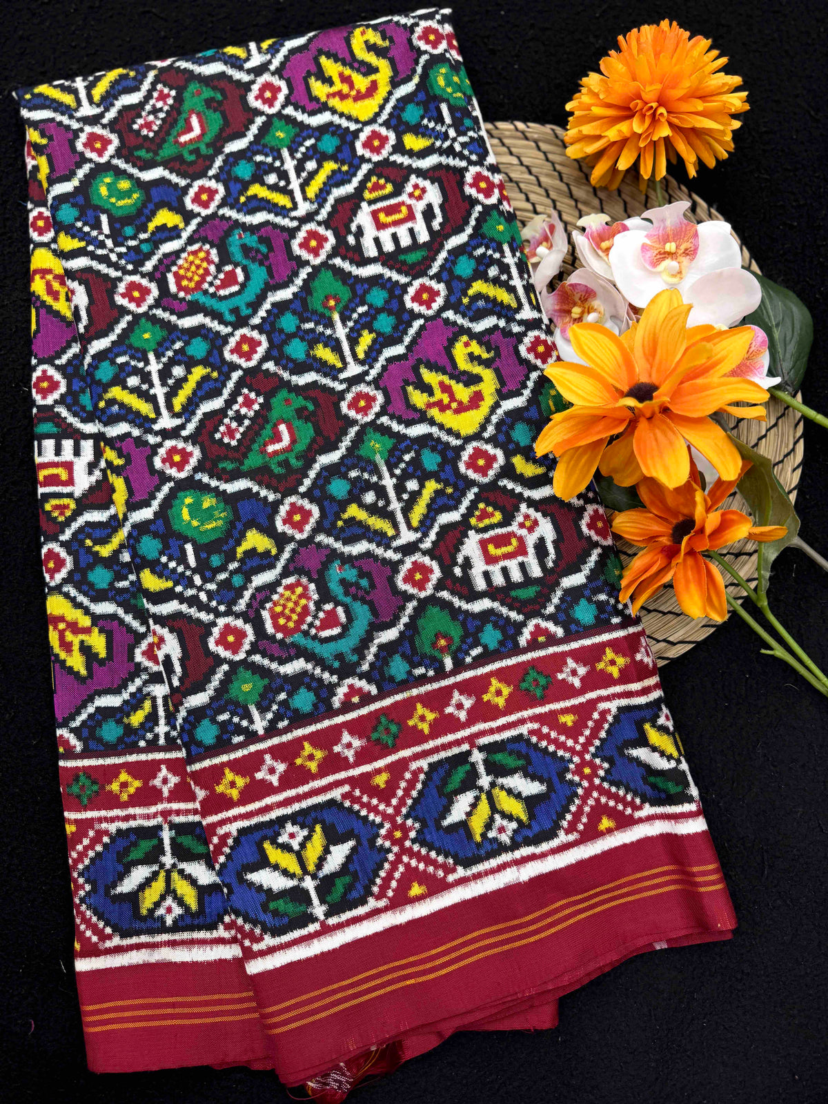 Maroon & Multicolour Small Narikunj Double Ikat Patan Patola Saree