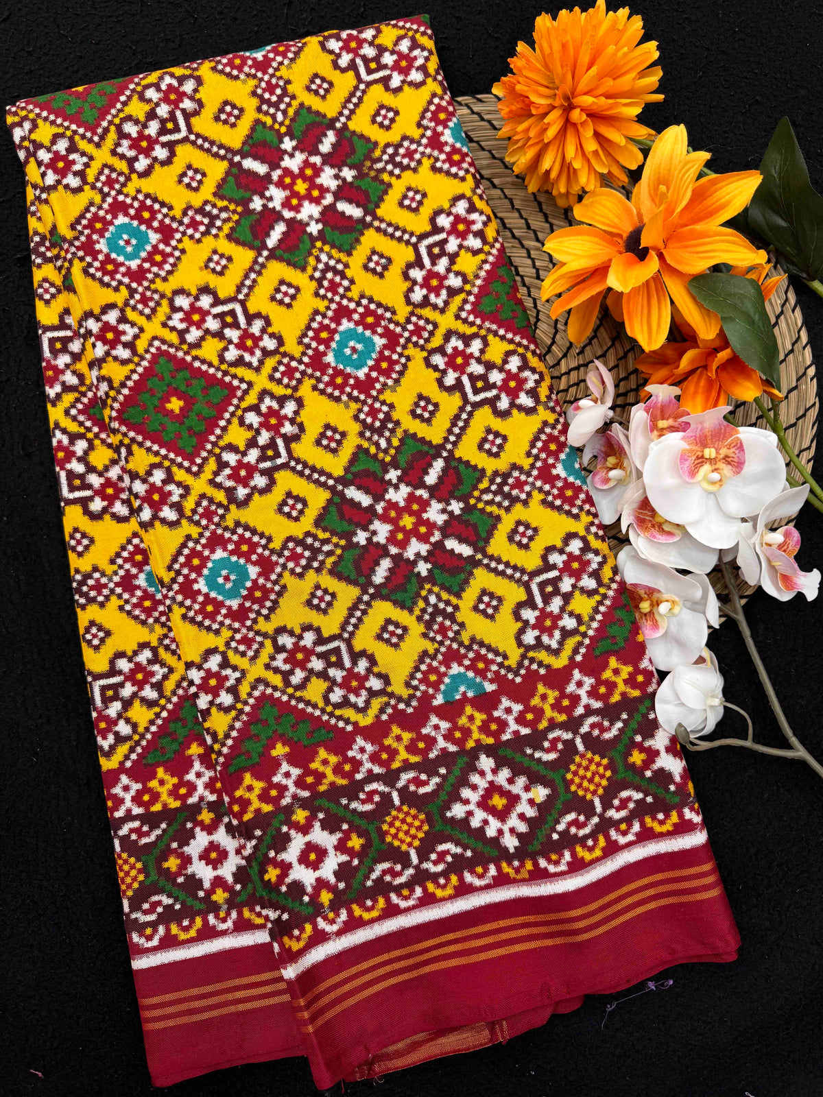 Red & Yellow Navratan Double Ikat Patan Patola Saree