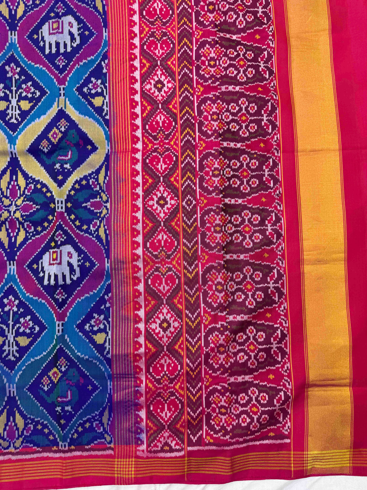 Pink & Multicolour Narikunj Matka Single Ikat Patan Patola Saree
