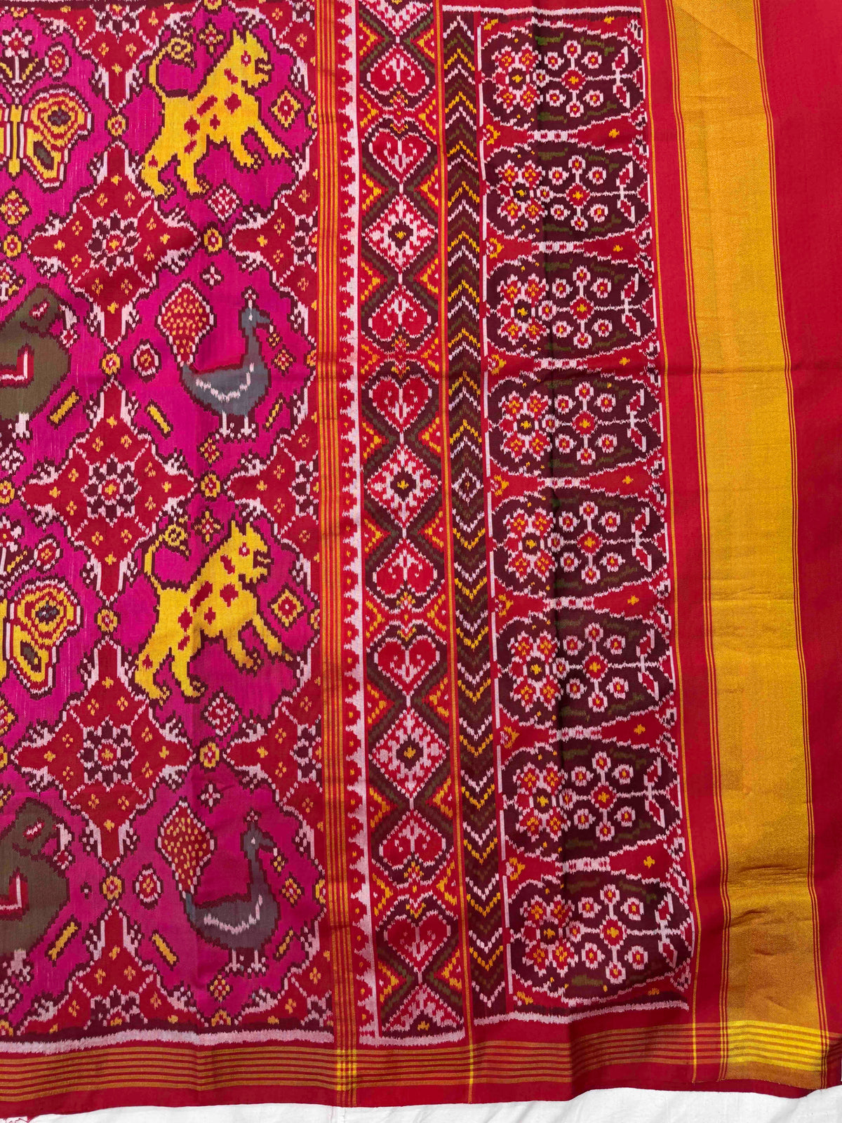Red & Pink Big Figure Narikunj Single Ikat Patan Patola Saree