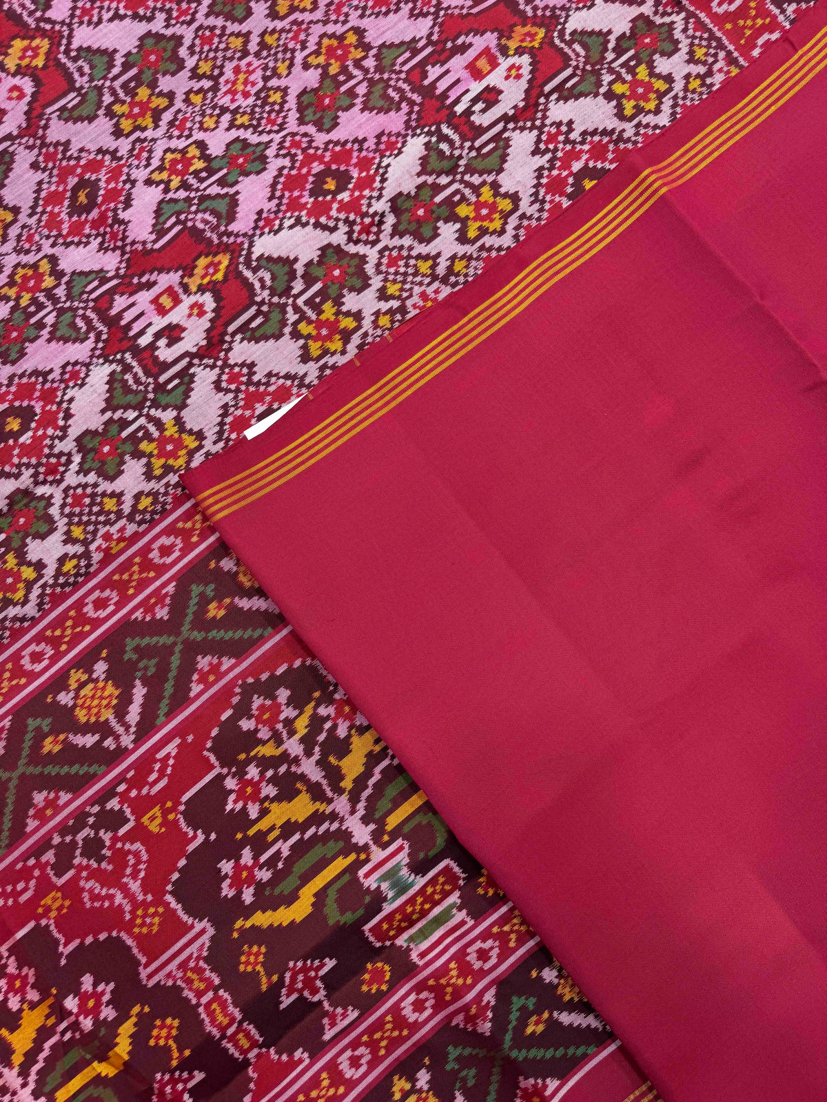 Red & Light Pink Navratan Elephant Mix Single Ikat Patan Patola Saree