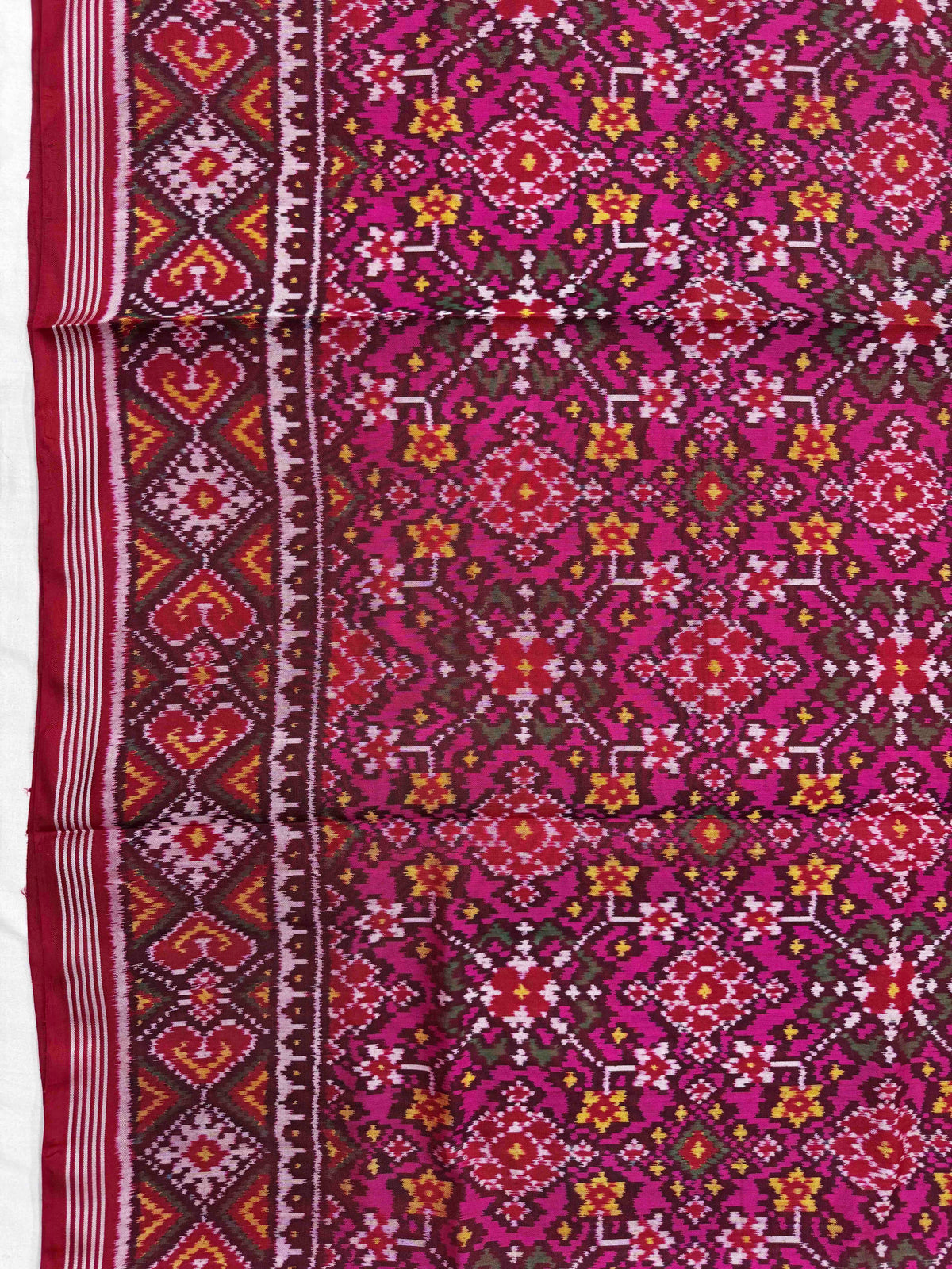 Red & Pink Navratan Single Ikat Patan Patola Saree