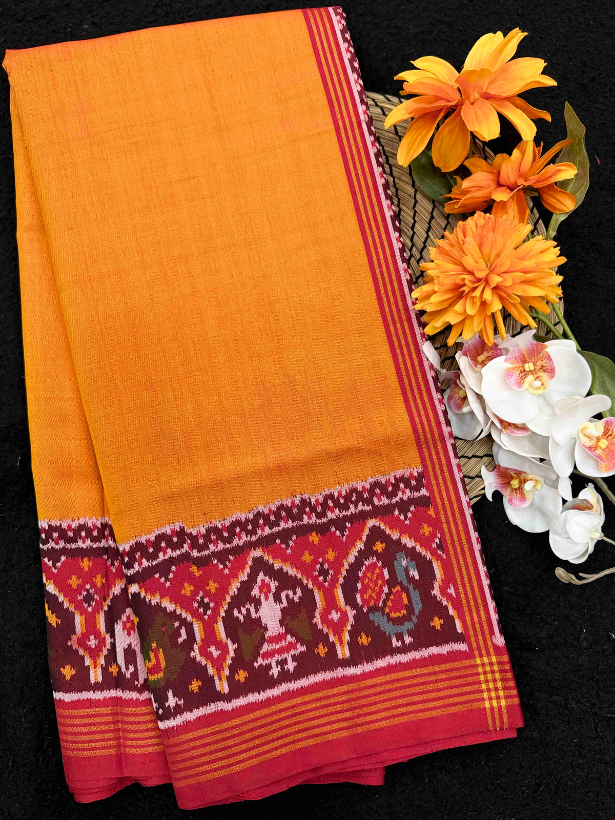 Red & Yellow Plain Single Ikat Patan Patola Saree