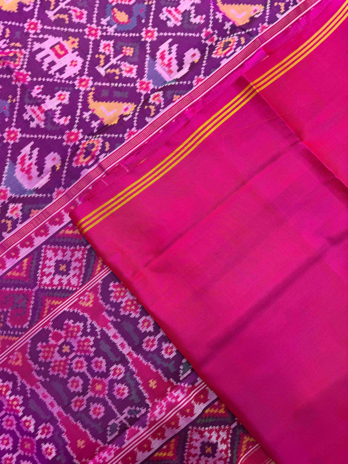 Pink & Purple Small Narikunj Single Ikat Patan Patola Saree