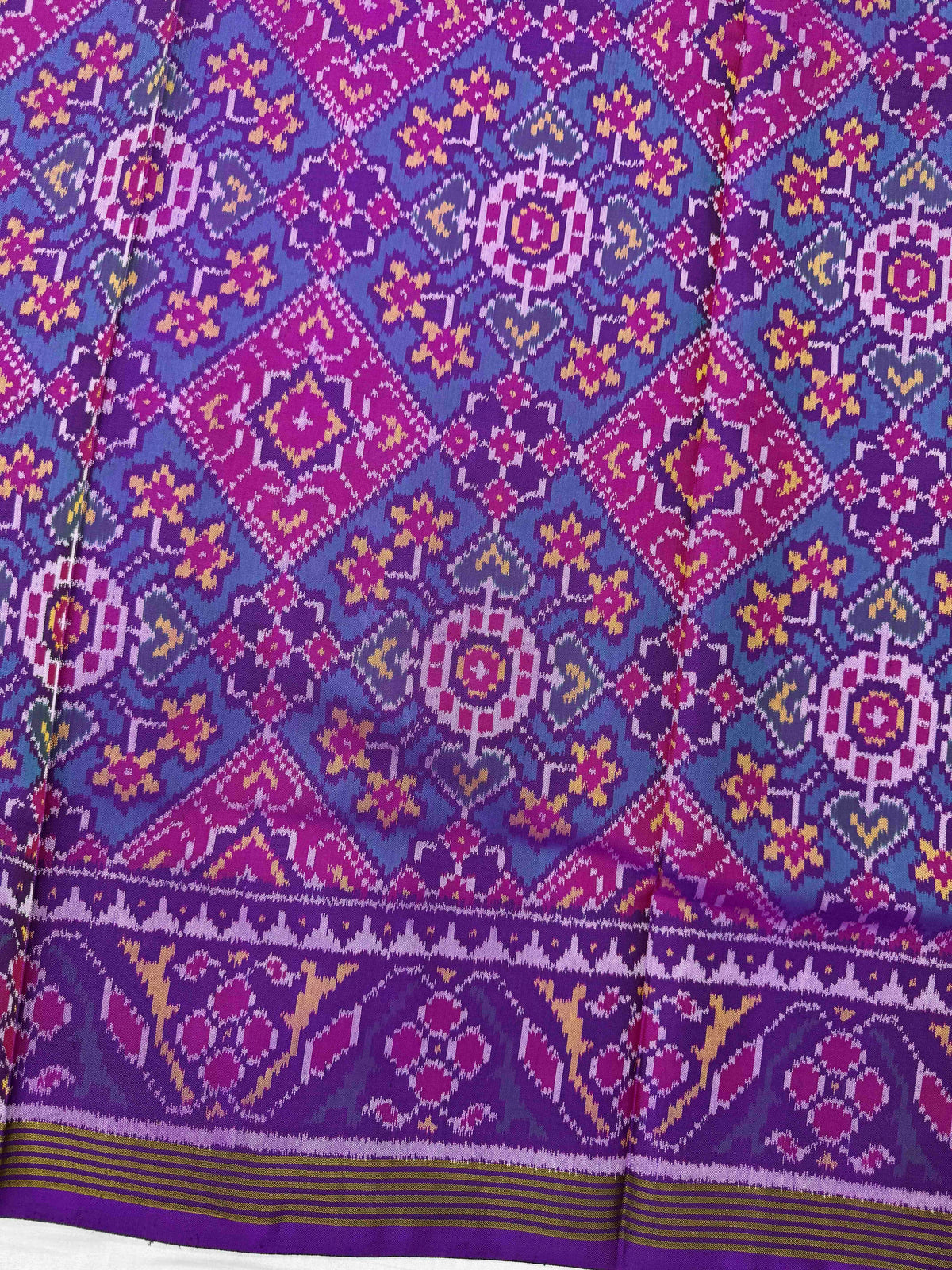 Purple & Turquoise Navratan Manekchowk Single Ikat Patan Patola Saree