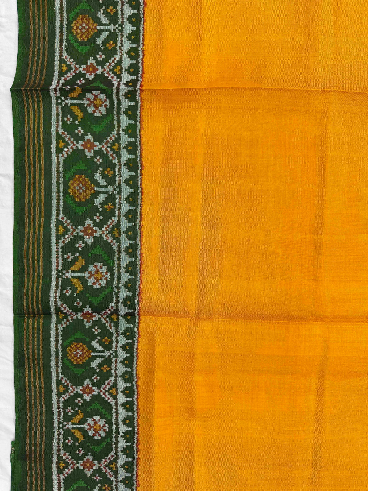 Green & Yellow Plain Single Ikat Patan Patola Saree