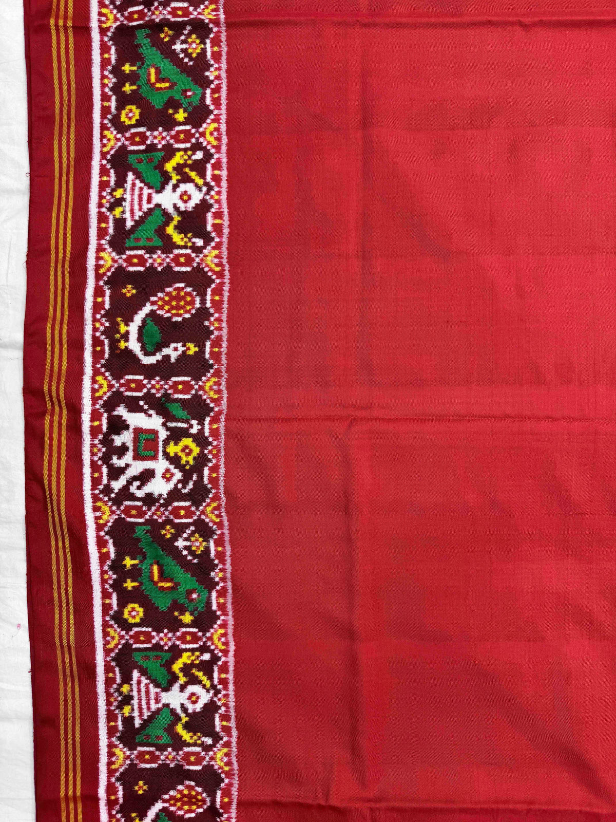 Red Plain with Narikunj Border Pallu Double Ikat Patan Patola Saree