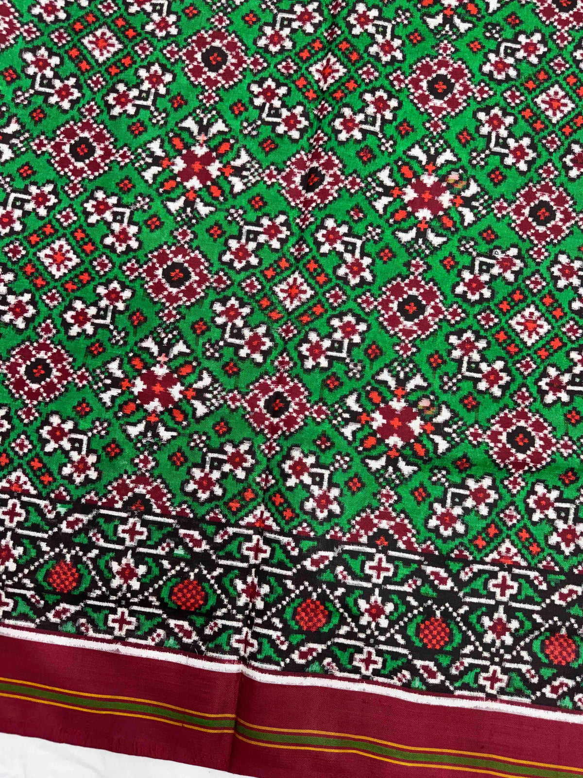 Maroon & Green Navratan Natural Dye Colors Double Ikat Patan Patola Saree