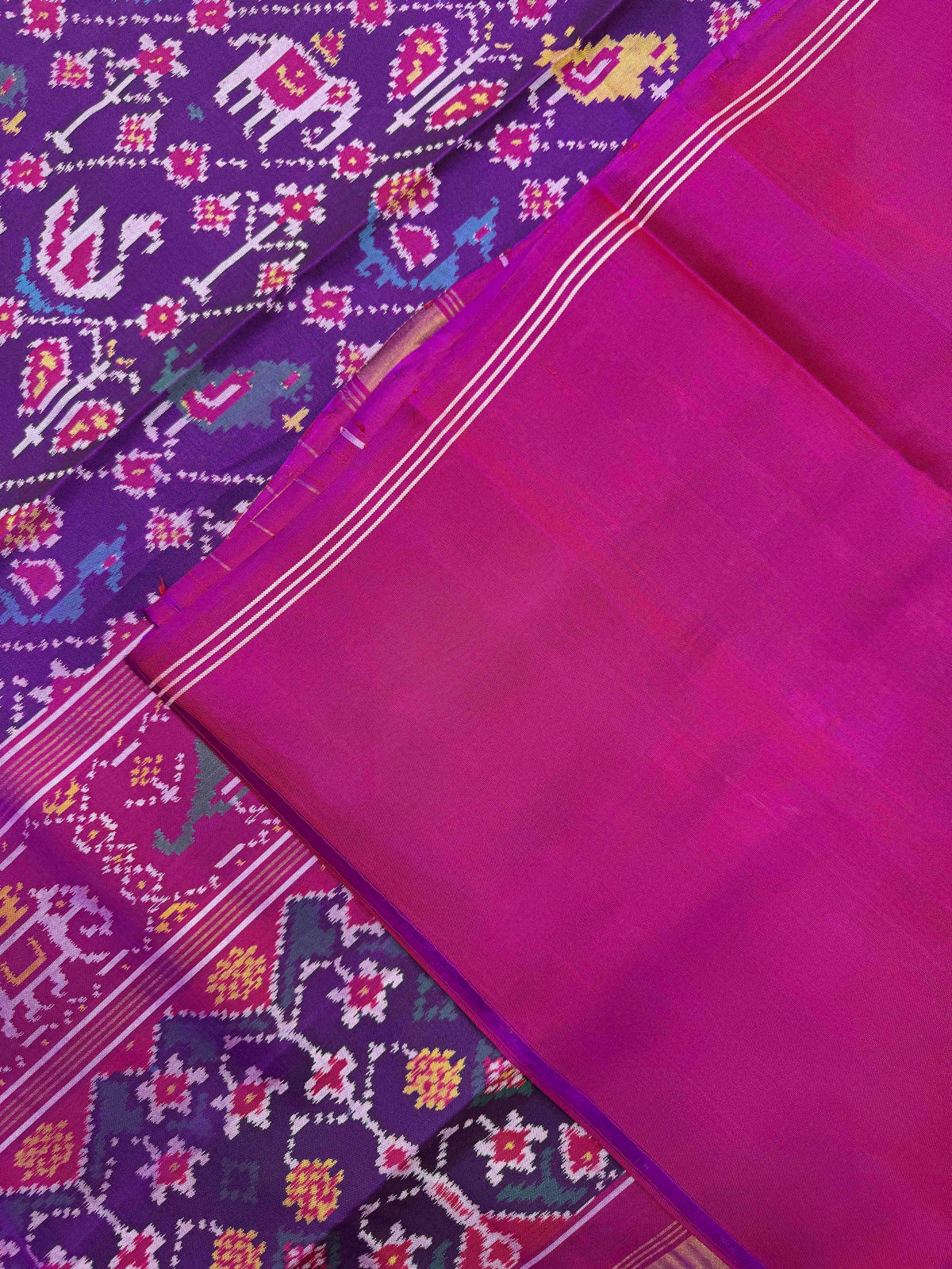 Pink & Purple Small Narikunj Leheriya Single Ikat Patan Patola Saree