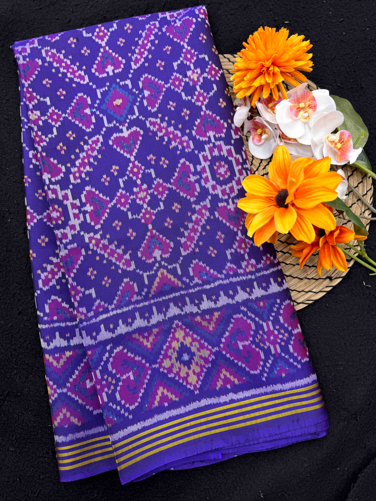 Blue Manekchowk Single Ikat Patan Patola Saree