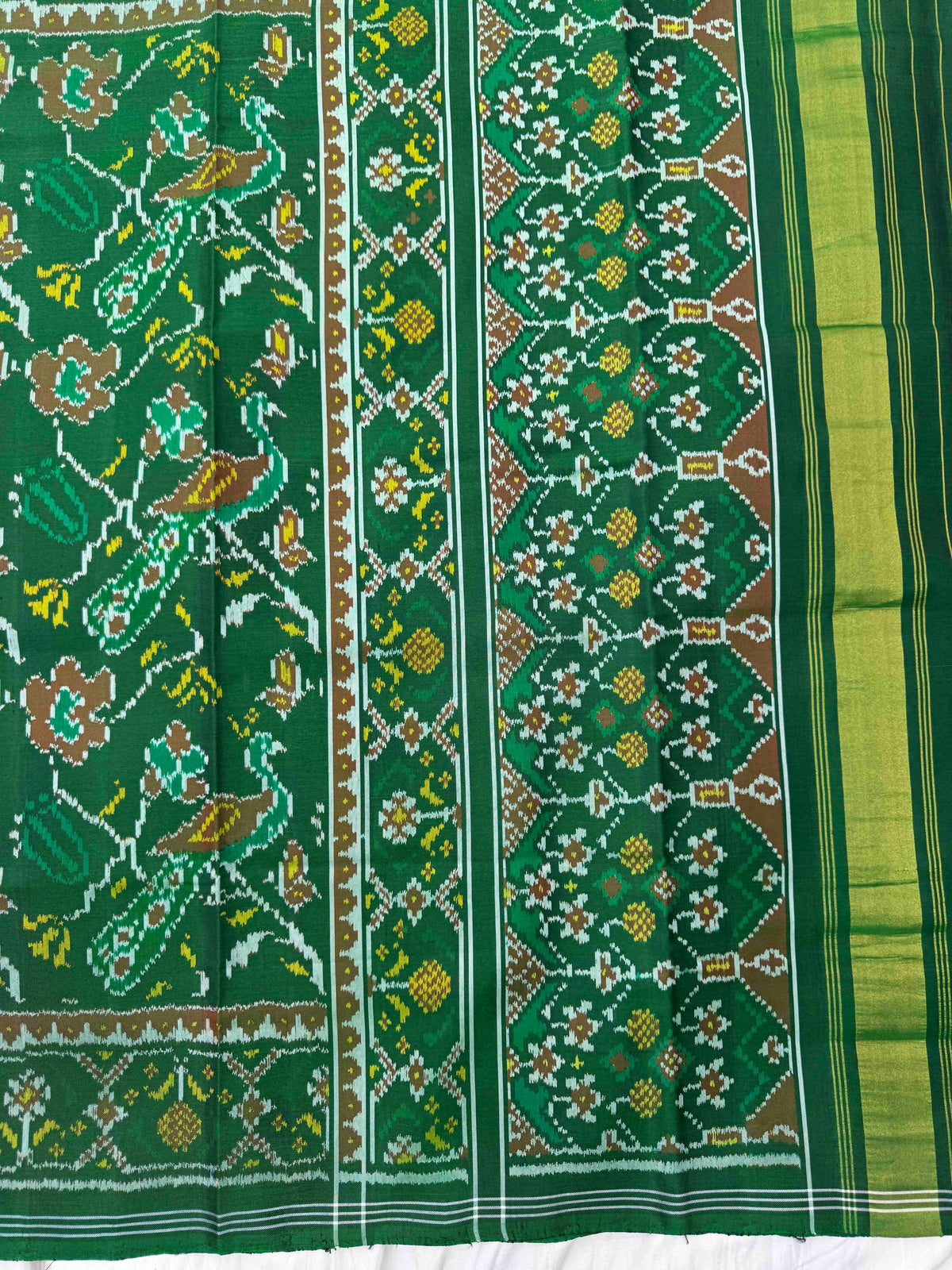 Green Fancy Peacock Flower Single Ikat Patan Patola Saree