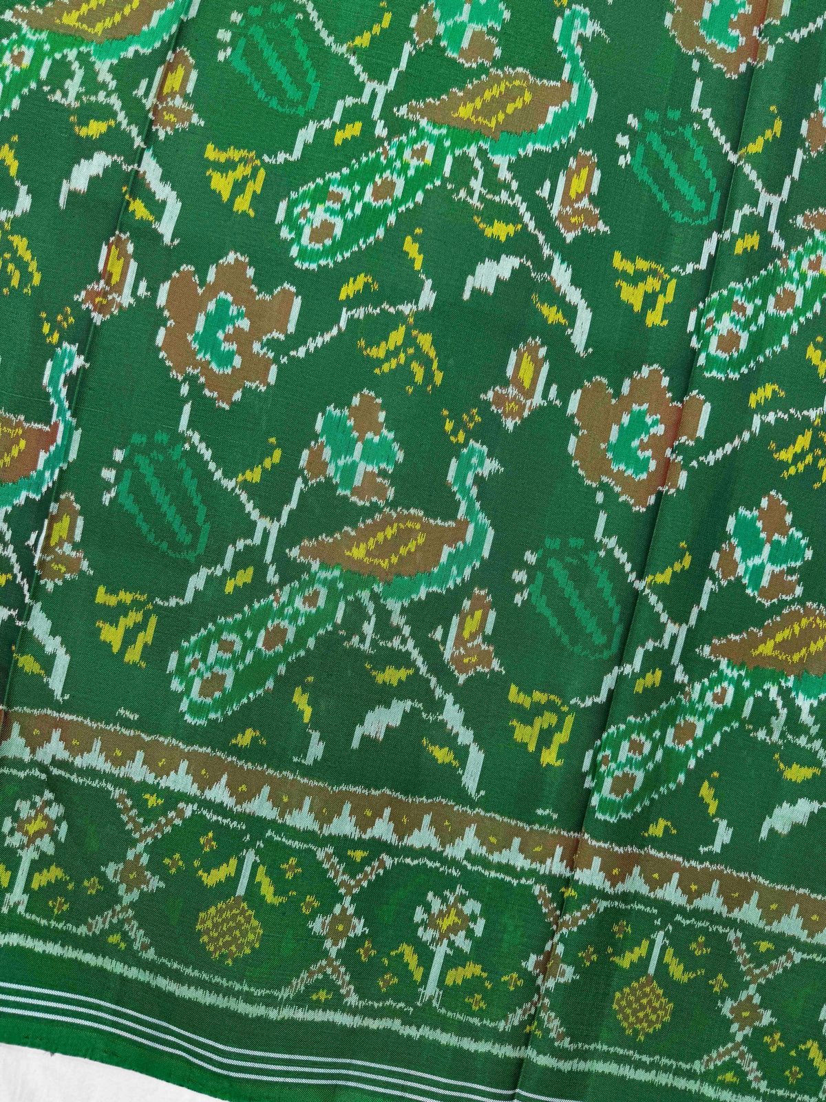 Green Fancy Peacock Flower Single Ikat Patan Patola Saree