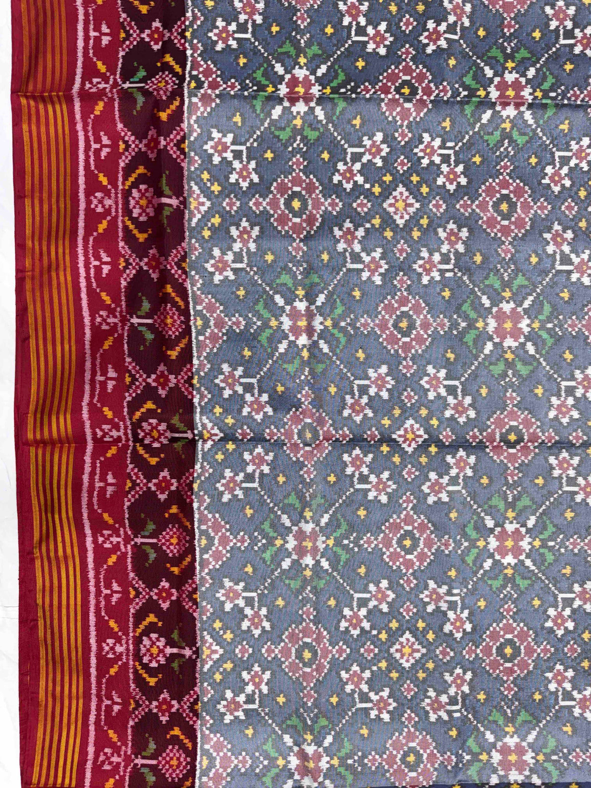 Red & Grey Navratan Single Ikat Patan Patola Saree