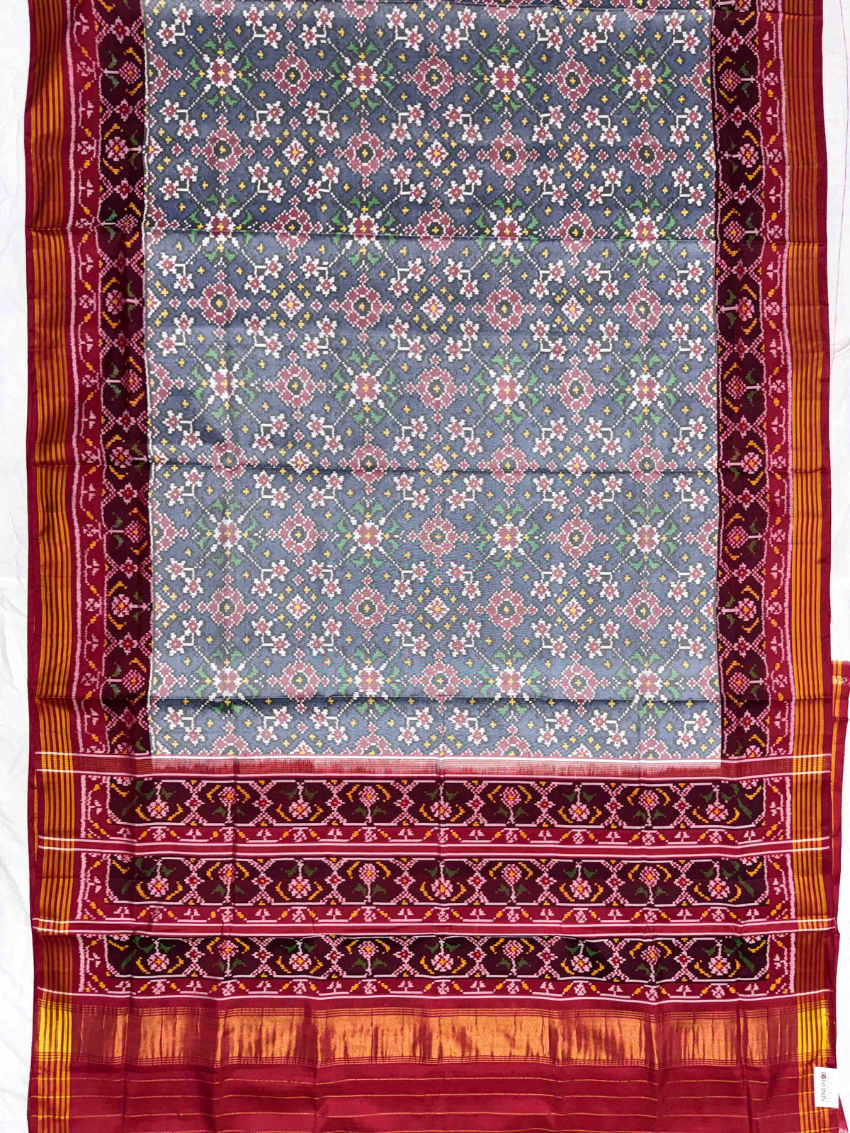 Red & Grey Navratan Single Ikat Patan Patola Saree