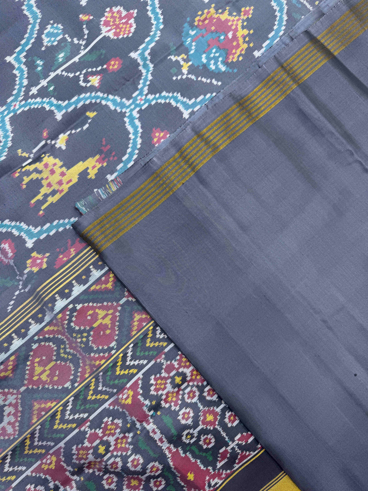 Grey Fancy Narikunj Single Ikat Patan Patola Saree