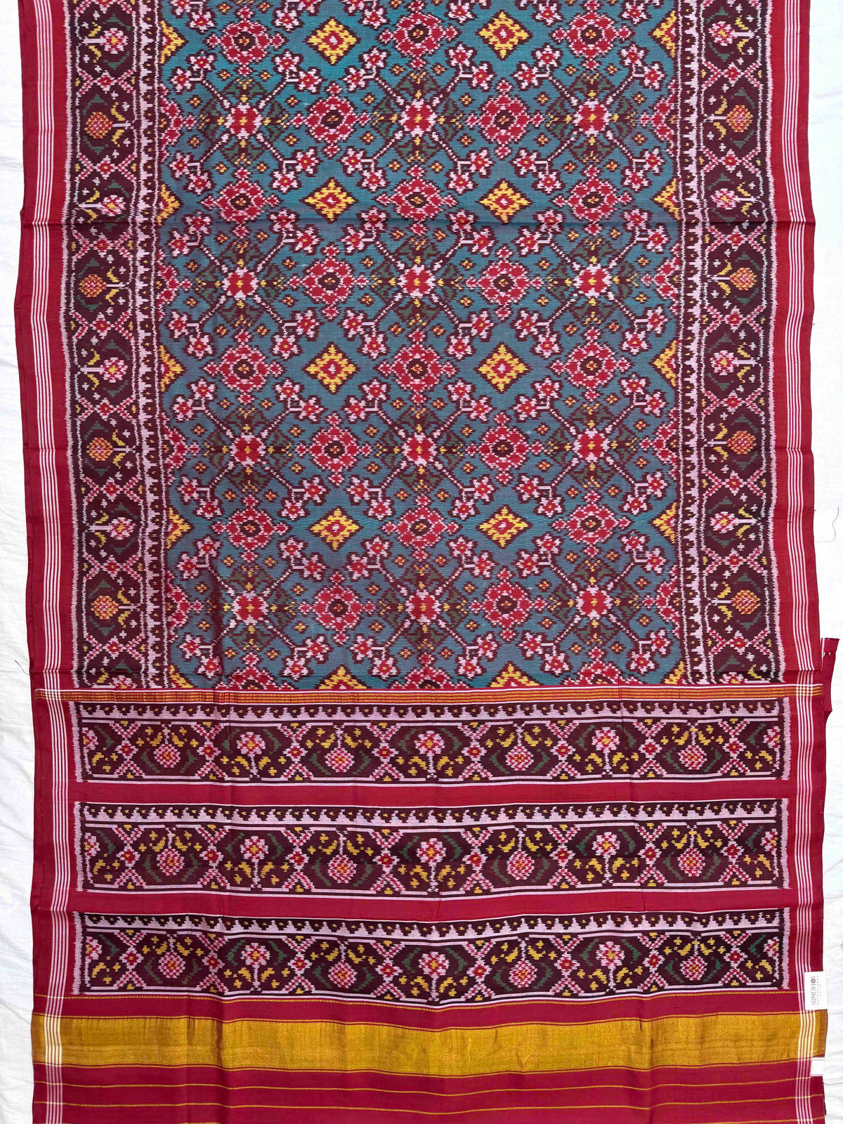Red & Turquoise Navratan Single Ikat Patan Patola Saree