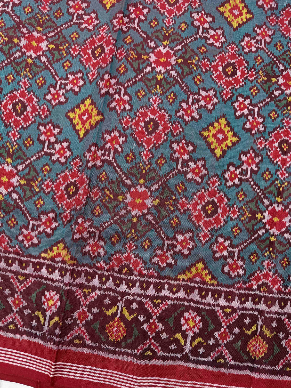 Red & Turquoise Navratan Single Ikat Patan Patola Saree