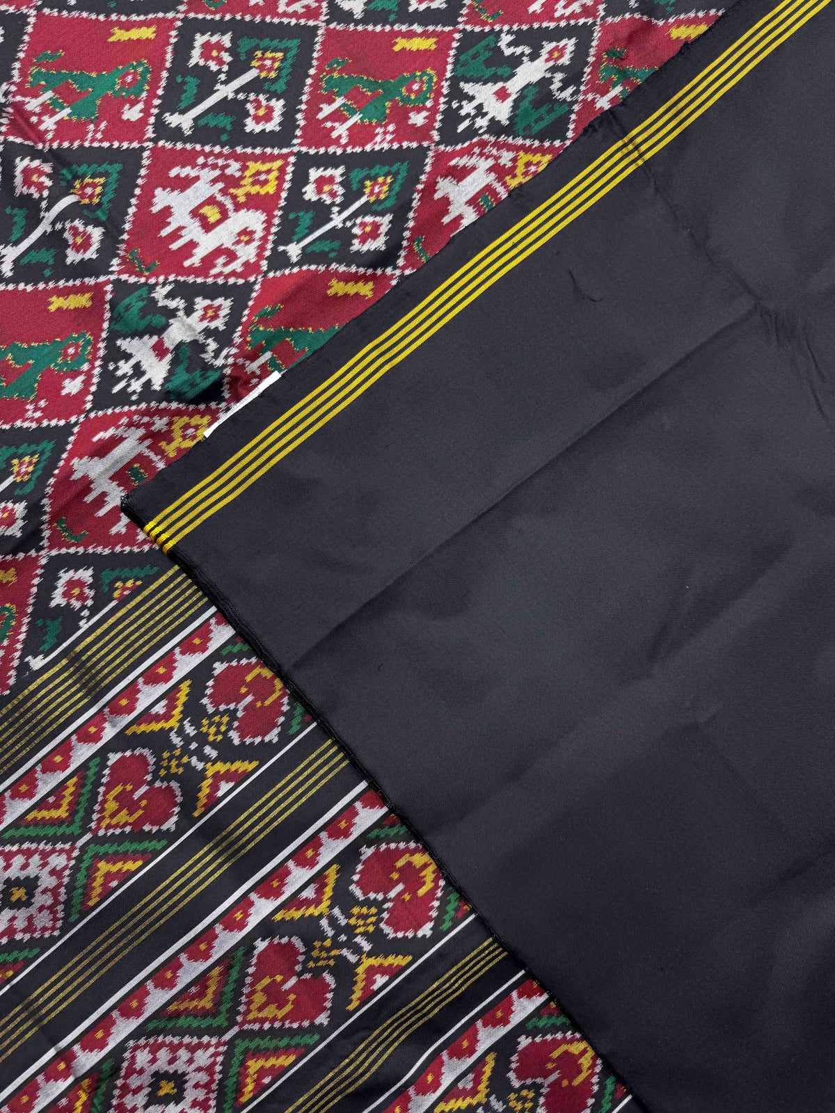 Black & Maroon Small Narikunj Single Ikat Patan Patola Saree
