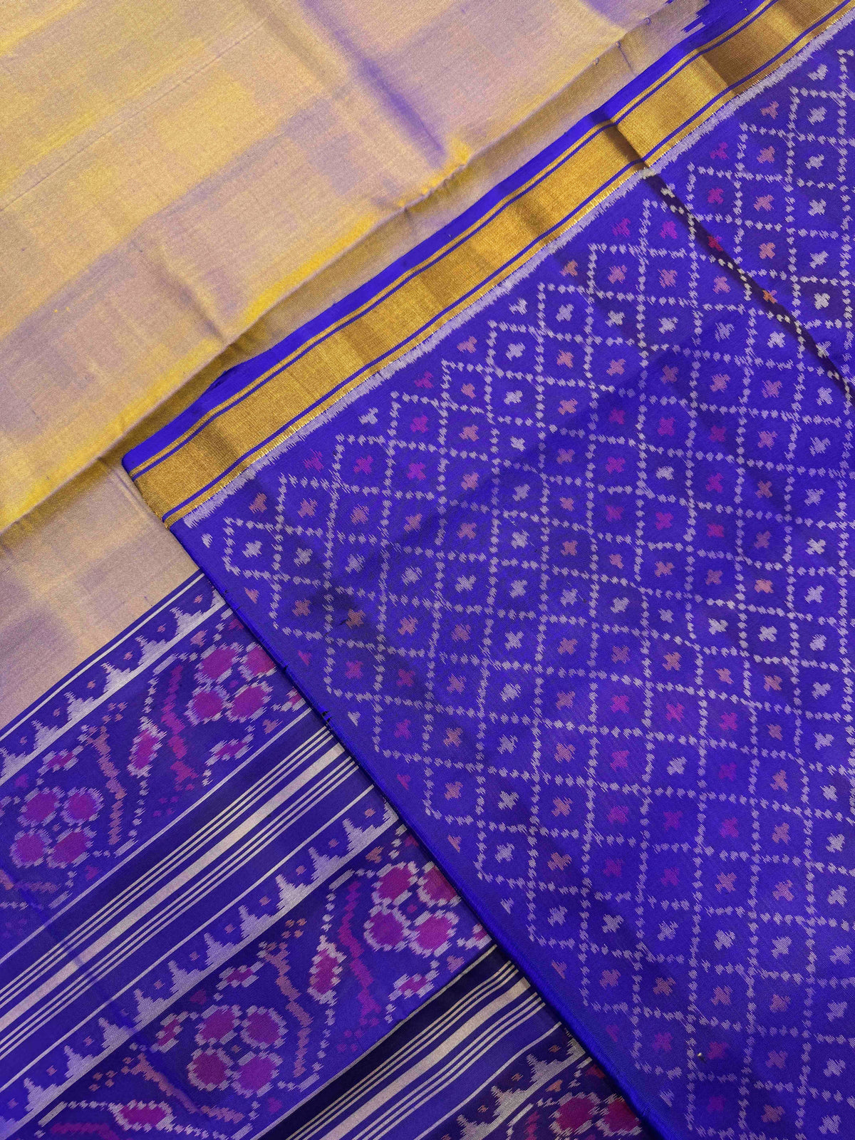 Blue & Dark Cream Rajkot Patola Saree