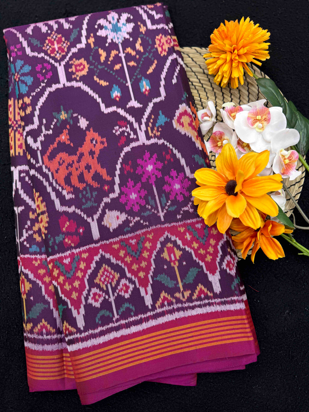 Magenta & Purple Fancy Narikunj Single Ikat Patan Patola Saree