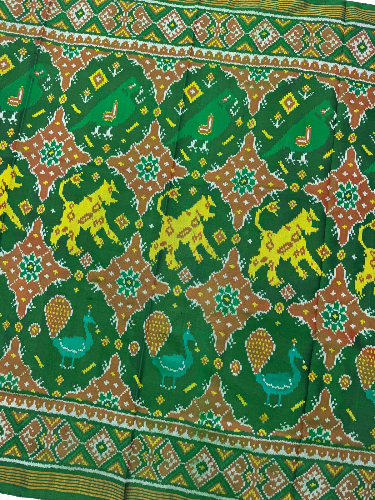 Green Chhabdi Figure Motives Single Ikat Patan Patola Saree