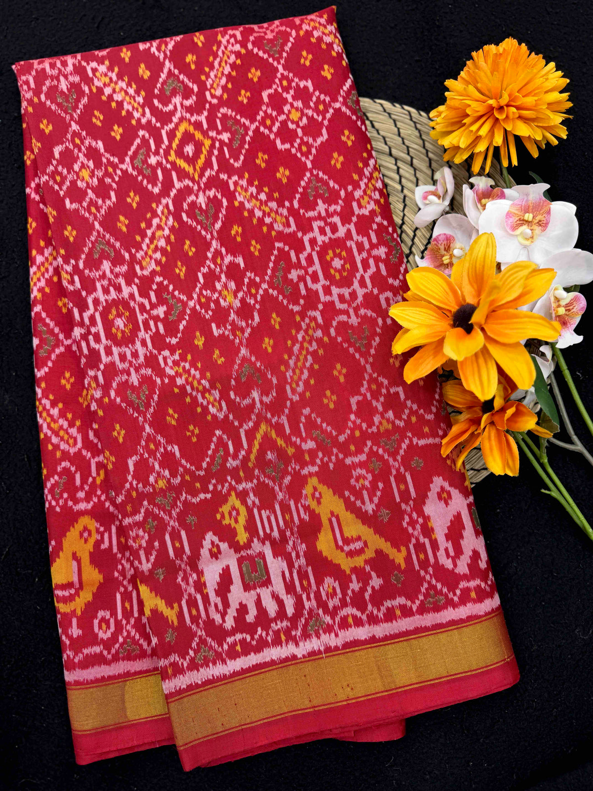 Red Manekchowk Rajkot Patola Saree