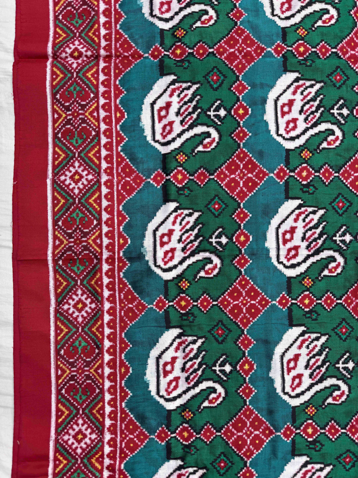 Red & Turquoise Big Figure Swan Double Ikat Patan Patola Saree
