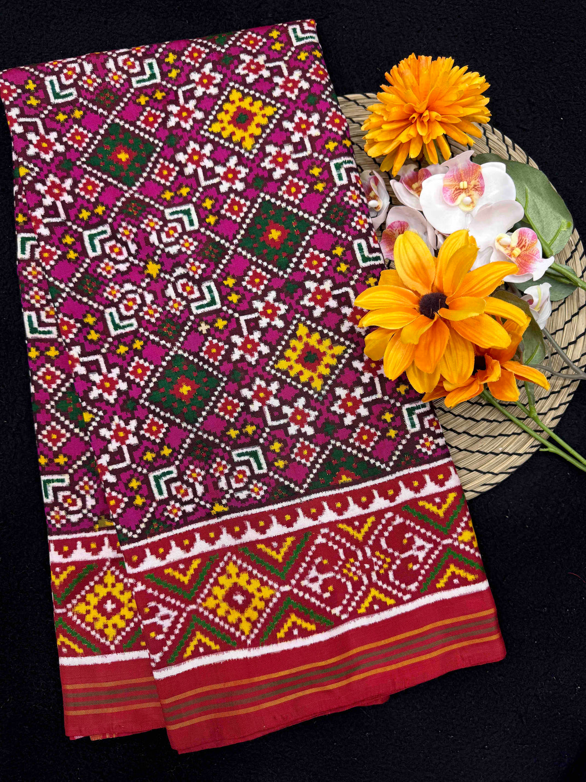 Red & Pink Fancy Navratan Double Ikat Patan Patola Saree