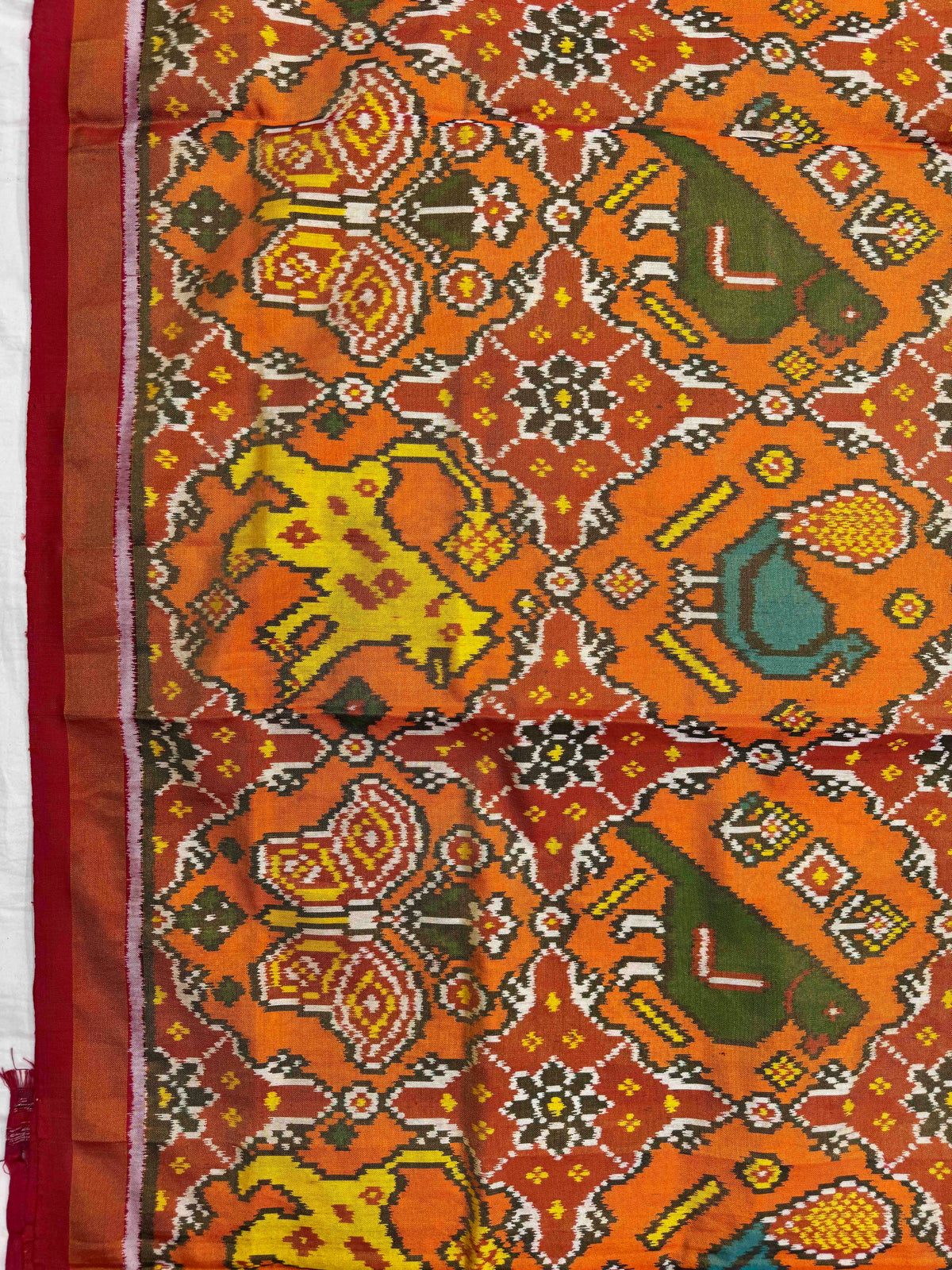 Red & Orange Big Figure Narikunj Chhabdi Tissue Patola Saree