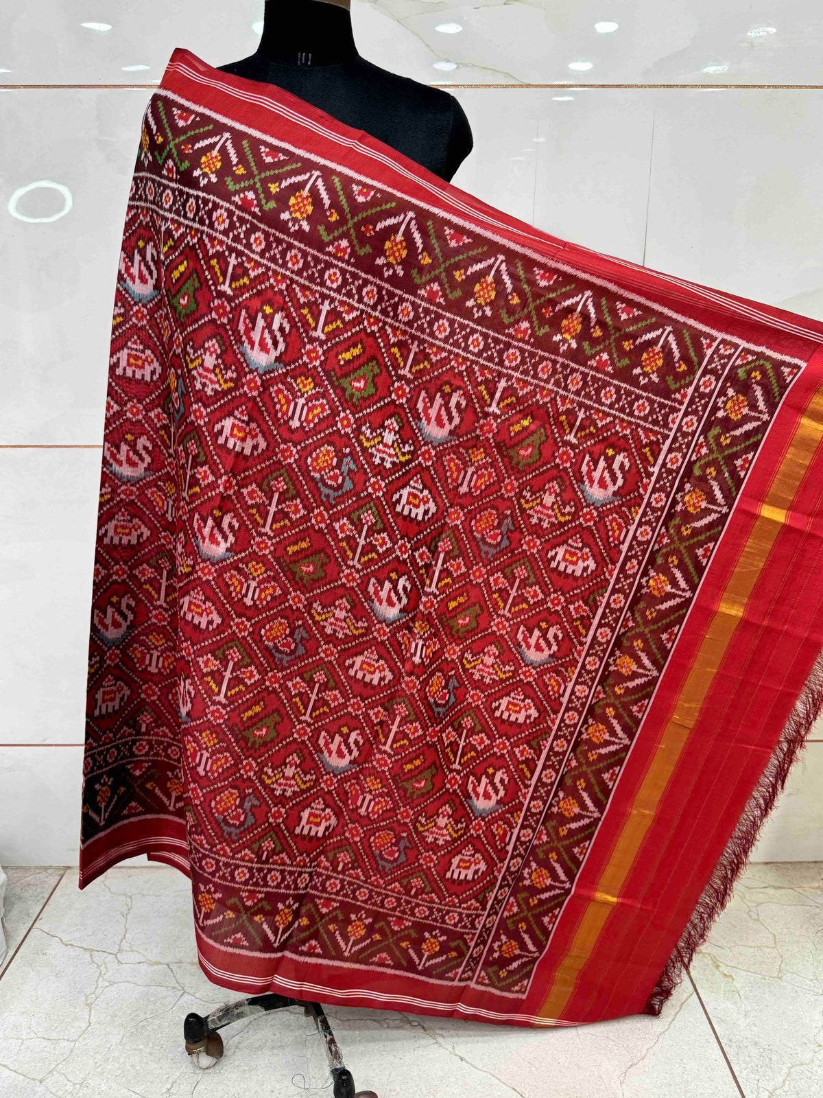 Red Small Narikunj Semi Double Ikat Patola Dupatta