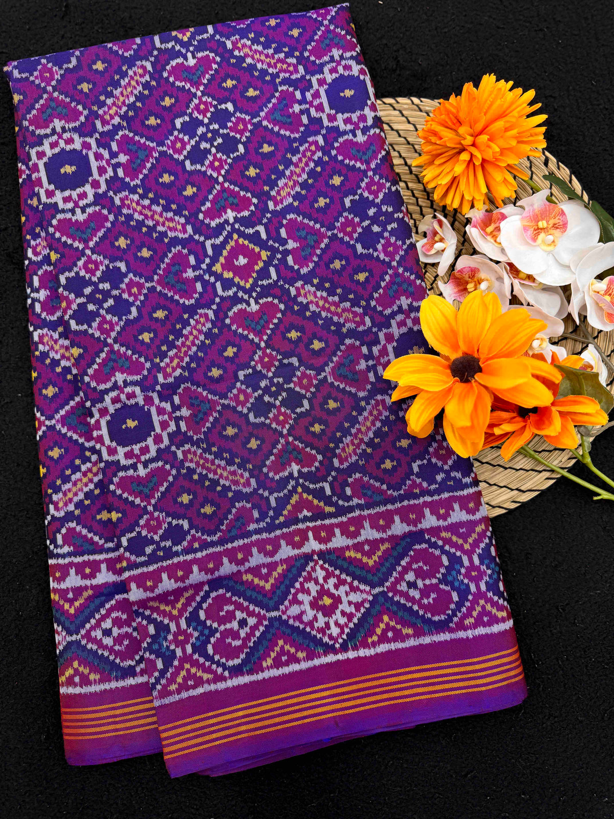 Purple Manekchowk Single Ikat Patan Patola Saree