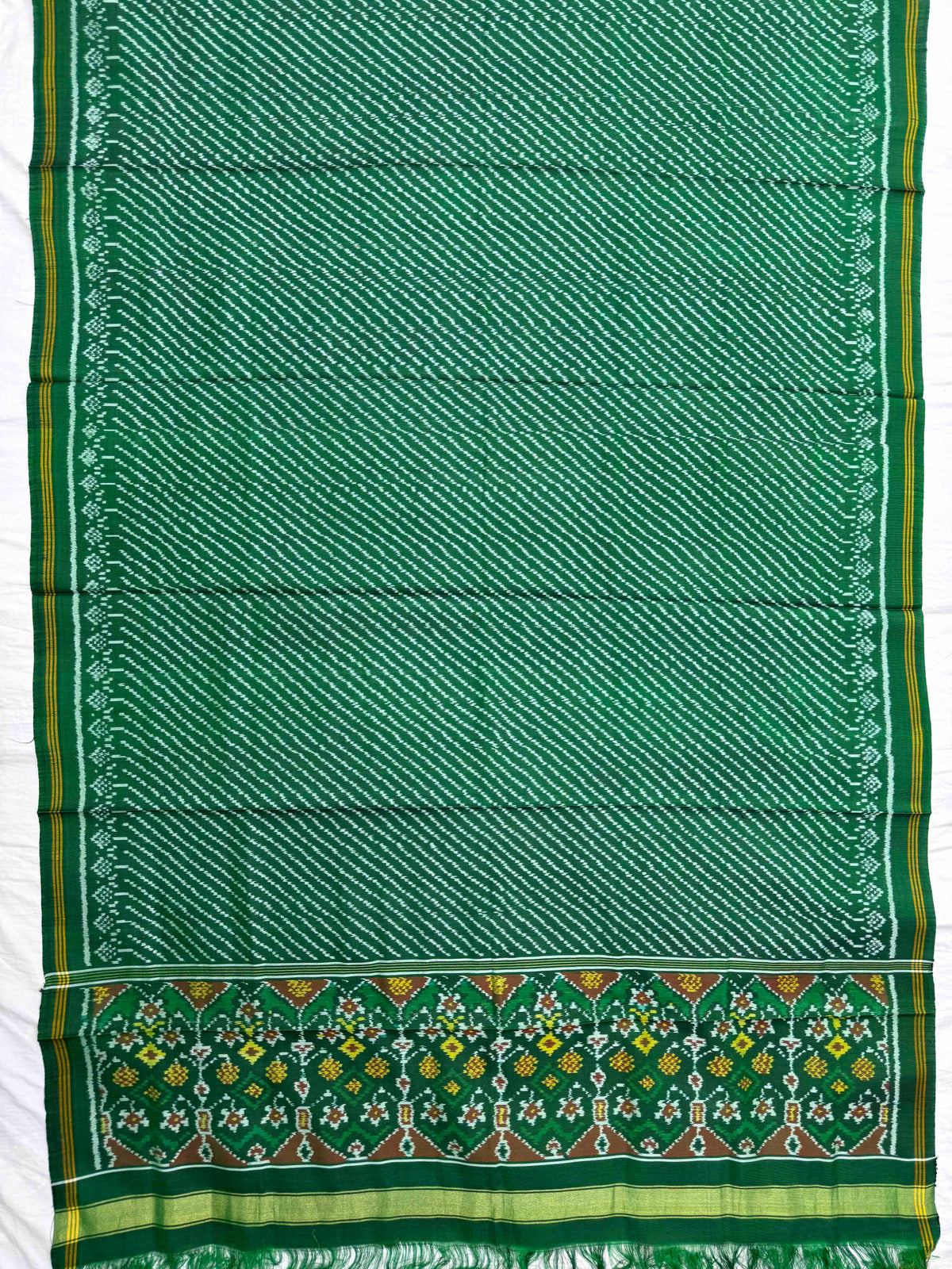 Green Linging Semi Double Ikat Patola Dupatta