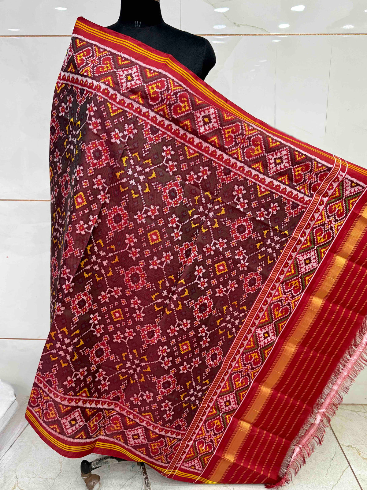 Red & Mehendi Navratan Semi Double Ikat Patola Dupatta