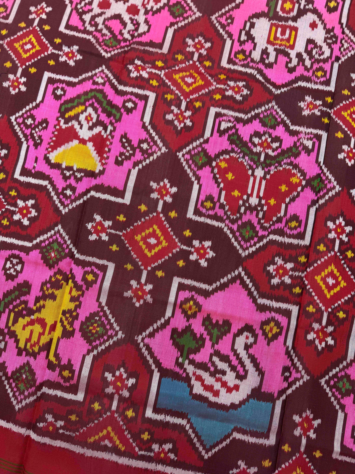 Red & Light Pink Star Narikunj Semi Double Ikat Patola Dupatta