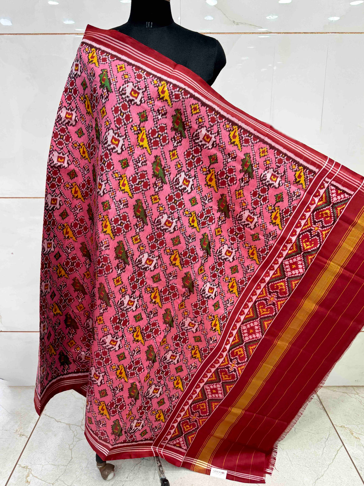 Maroon & Light Pink Small Narikunj Leheriya Semi Double Ikat Patola Dupatta