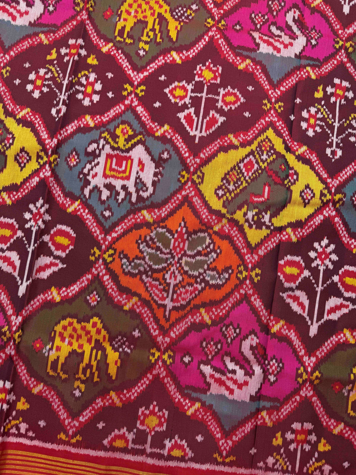 Red & Multicolour Narikunj Matka Single Ikat Patan Patola Saree