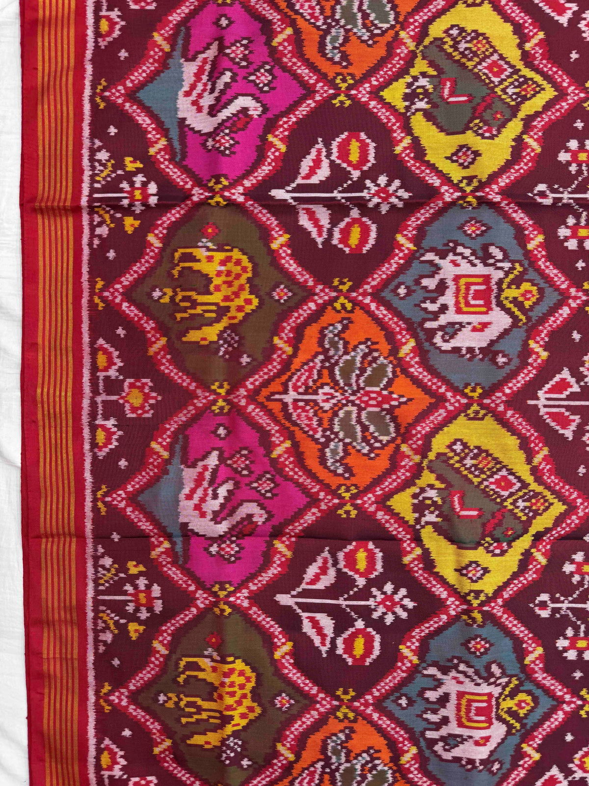 Red & Multicolour Narikunj Matka Single Ikat Patan Patola Saree