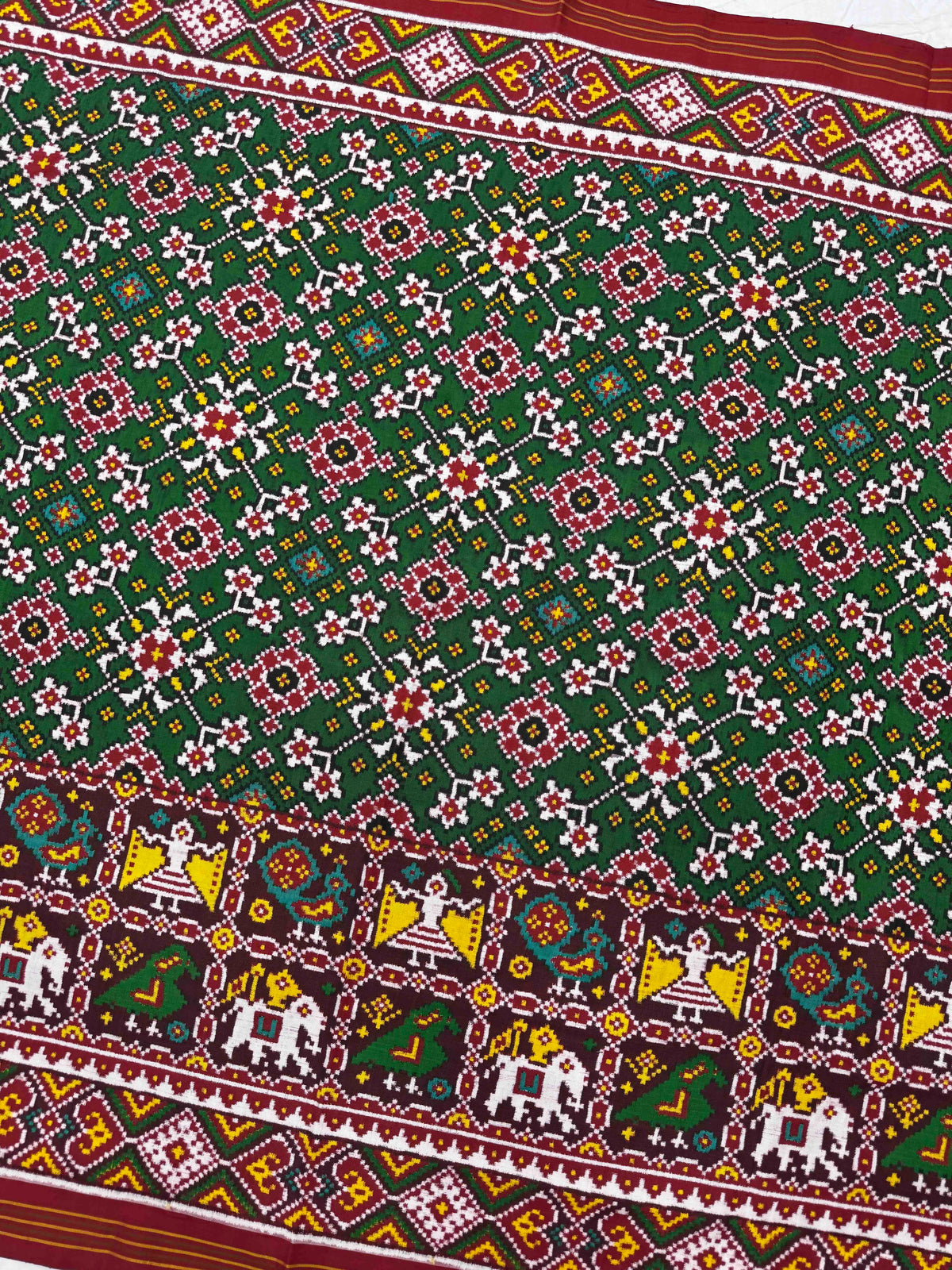 Red & Green Navratan with Narikunj Scut Border Double Ikat Patan Patola Saree