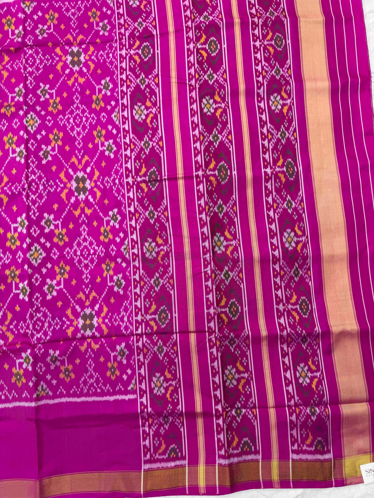 Pink Navratan with Plain Border Rajkot Patola Saree